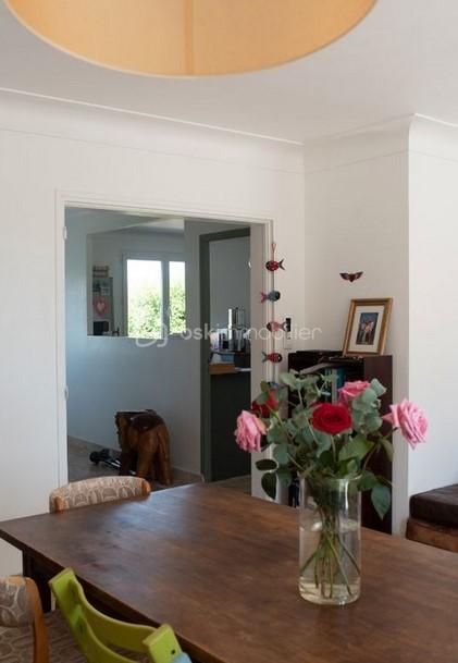 Maison contemporaine de 121 m² - vue entrée.jpg