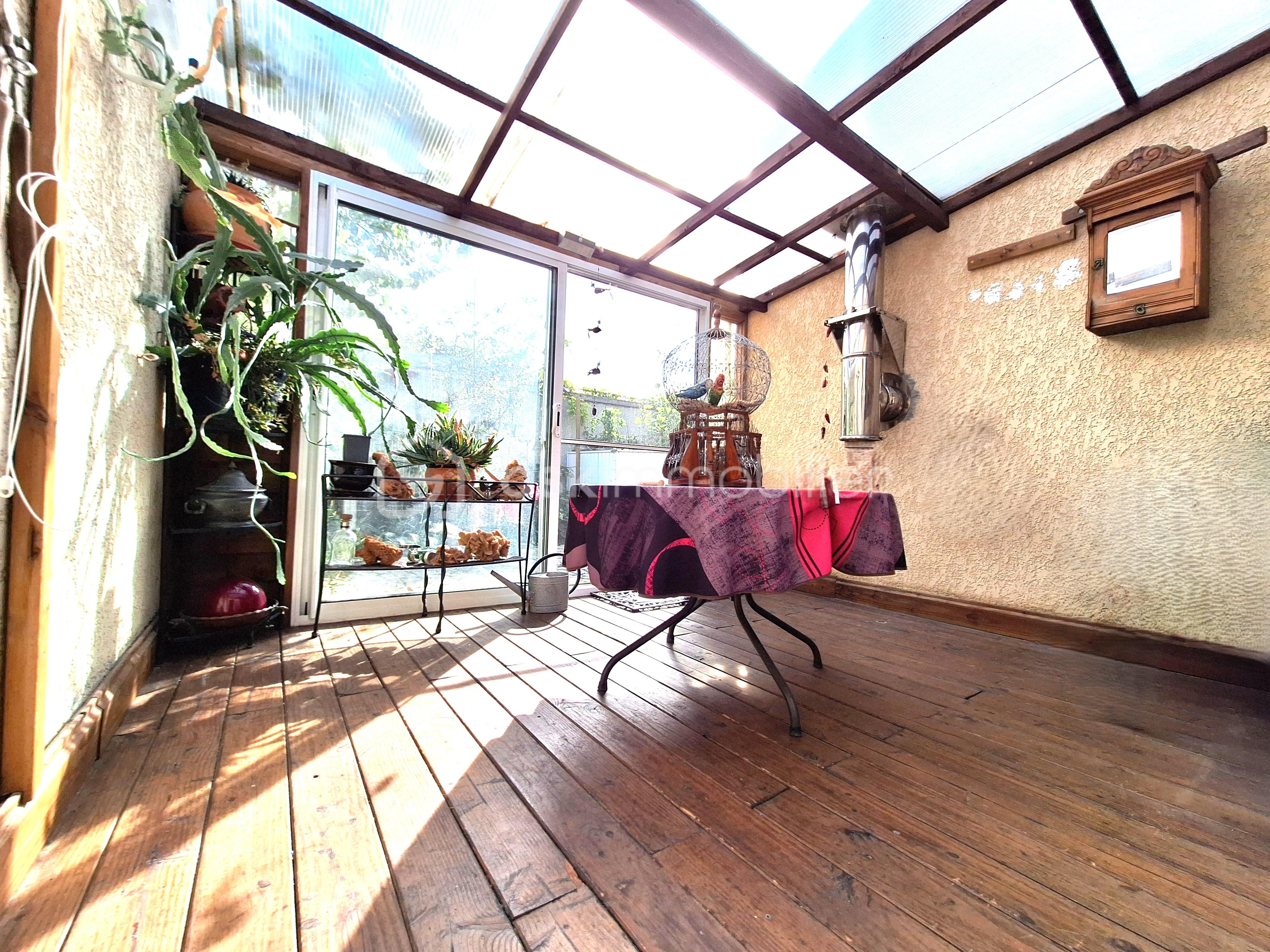 Maison de 90 m² - Terrasse fermée (2).jpg