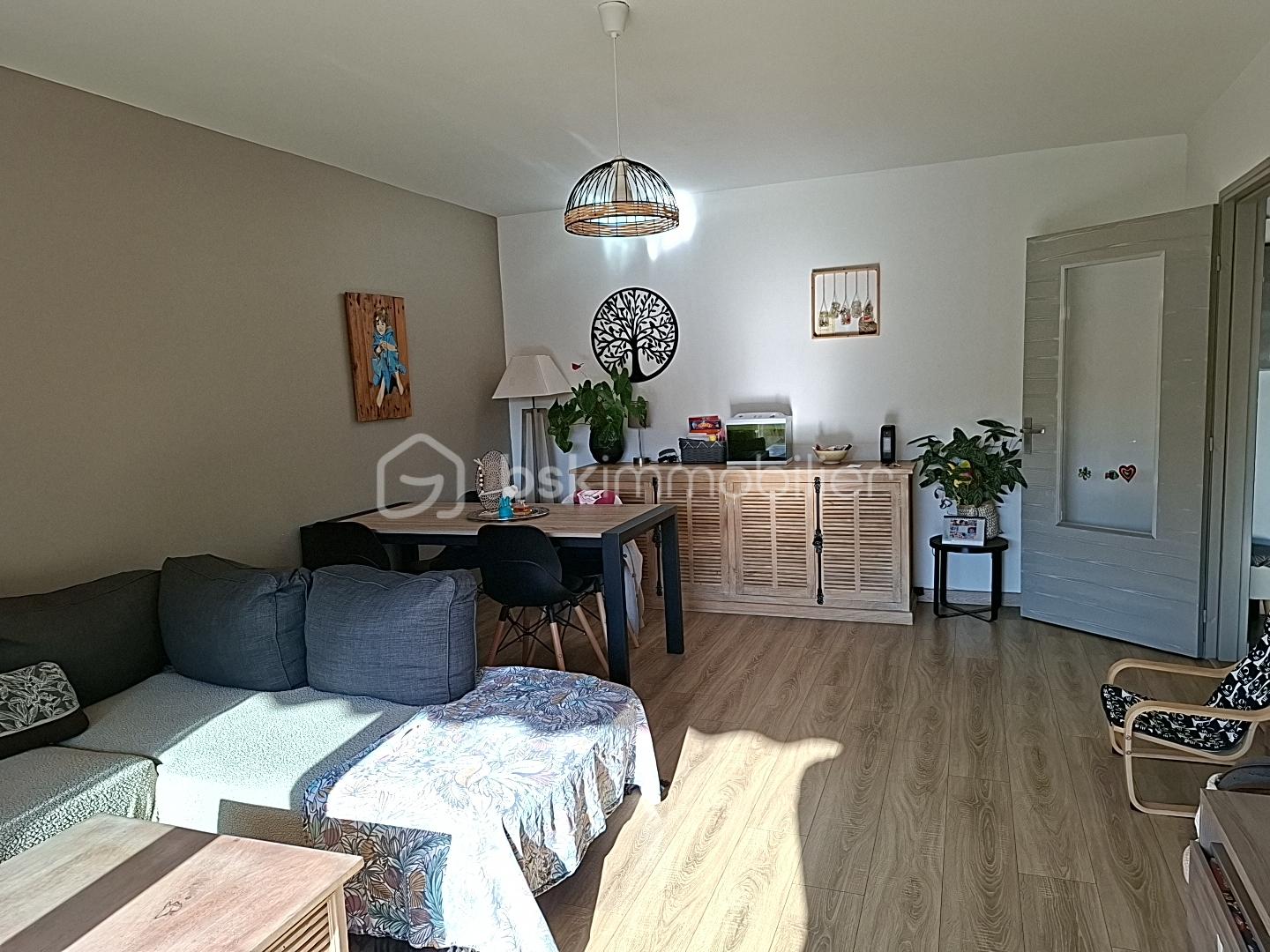 Appartement de 71,91 m² - DJI_20251018_101346_199.jpg