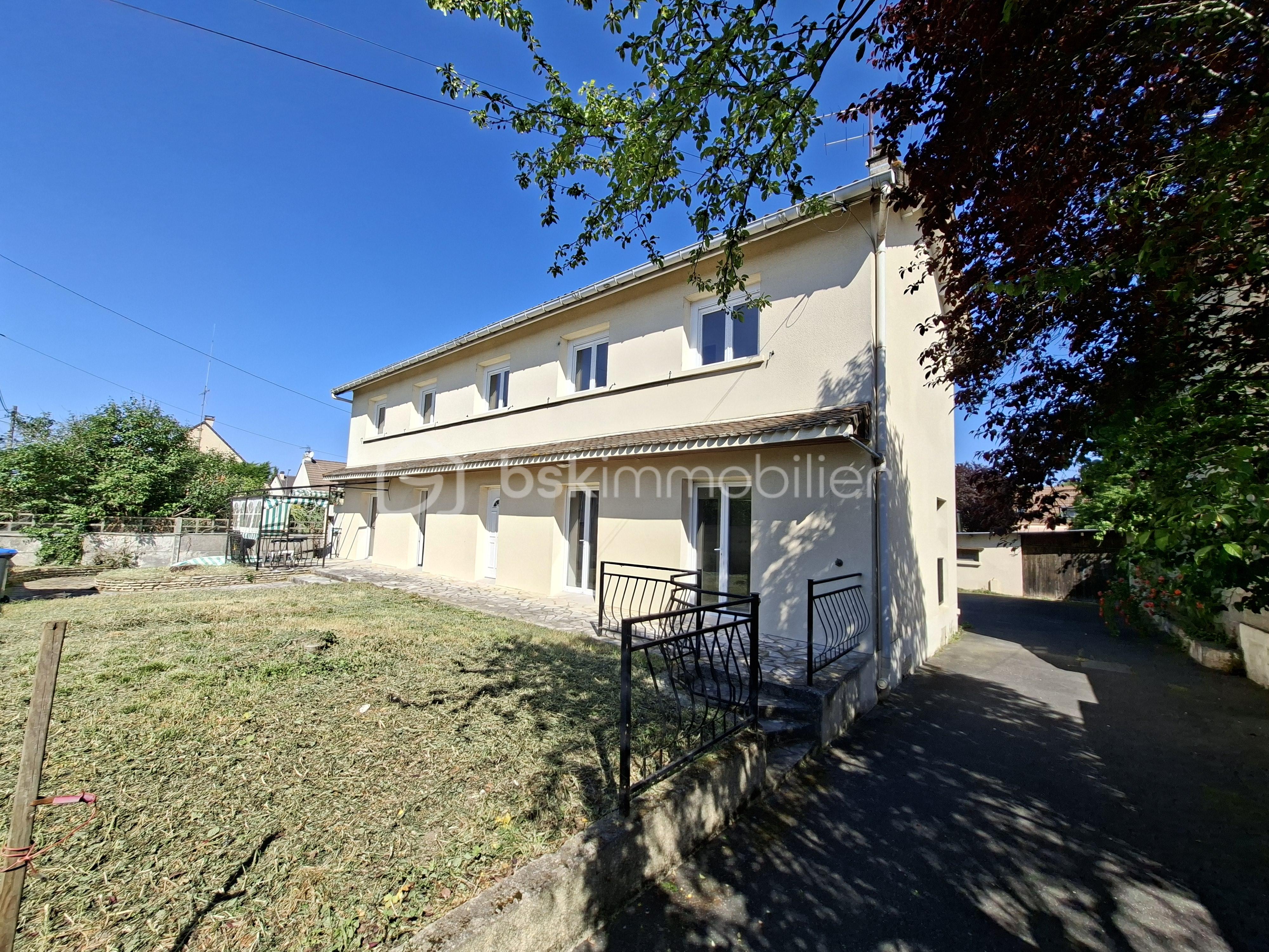 Maison 10 pièces 180 m² · à Villeparisis · 180 m² · 465 000 €