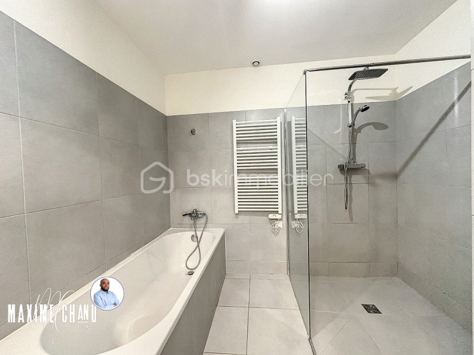 Immeuble mixte de 330 m² - gudesteguizard_1698752079_1698752453_52473_47b6c5d