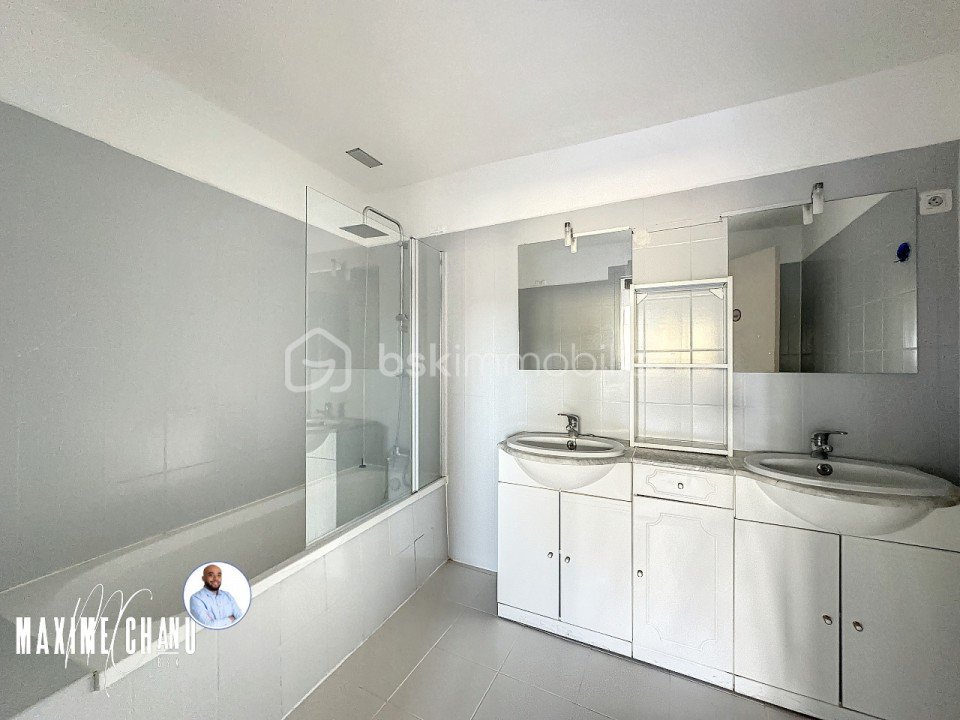 Immeuble mixte de 330 m² - gudesteguizard_1698752079_1698755361_55410_d8c8803