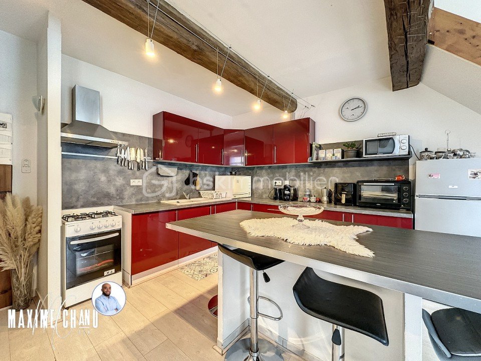 Immeuble mixte de 330 m² - gudesteguizard_1698752079_1698754438_54577_7115ac5