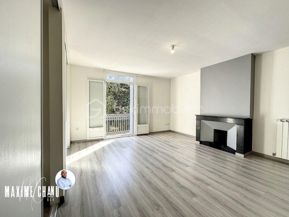 Immeuble mixte de 330 m² - gudesteguizard_1698752079_1698752631_52651_7bf1906