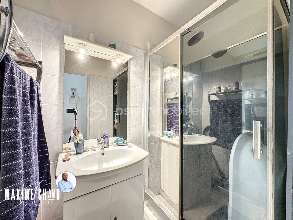 Immeuble mixte de 330 m² - gudesteguizard_1698752079_1698754608_54973_97bb563