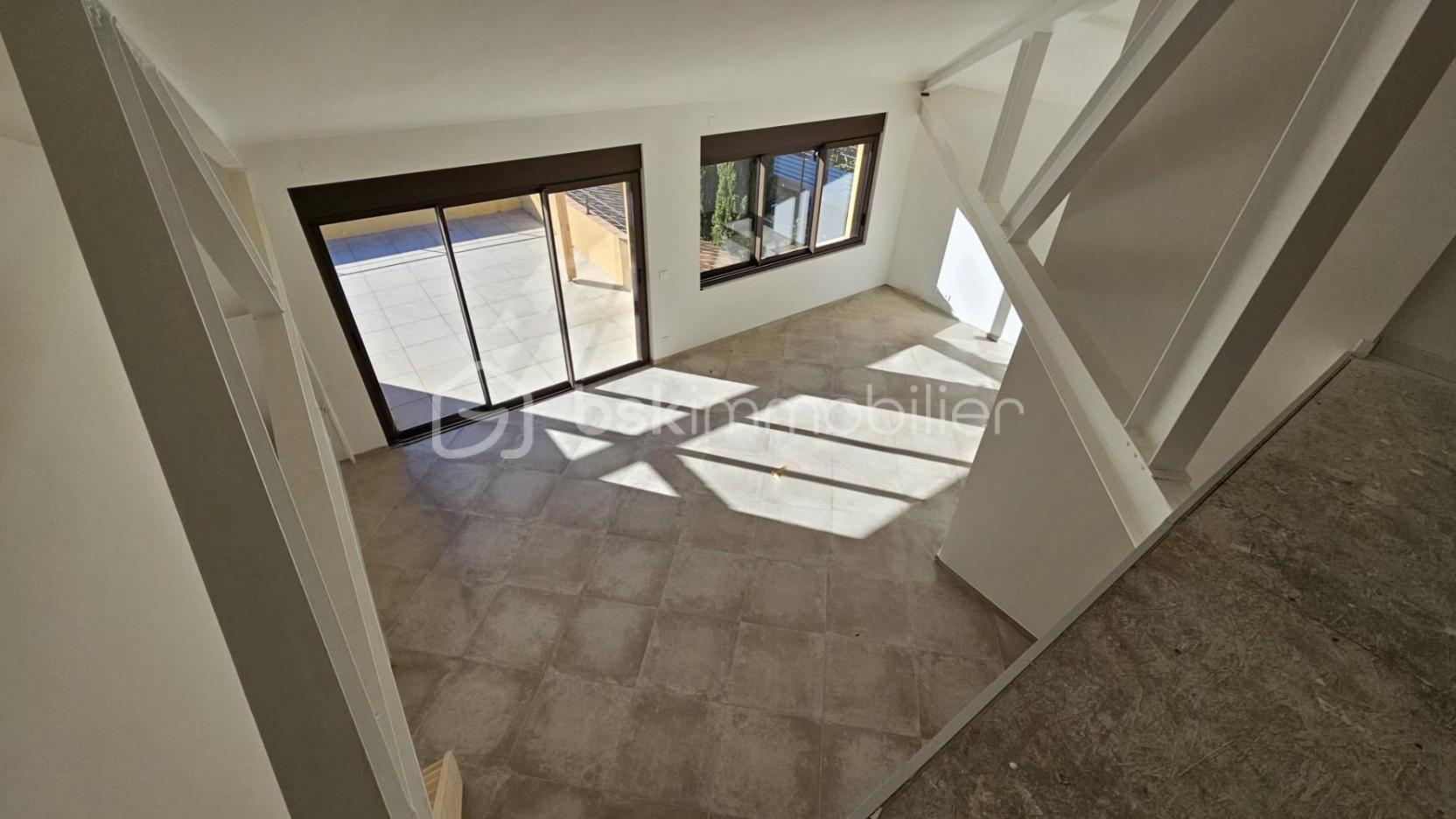 Appartement de 79 m² - b45619eadc7478f-1.jpg