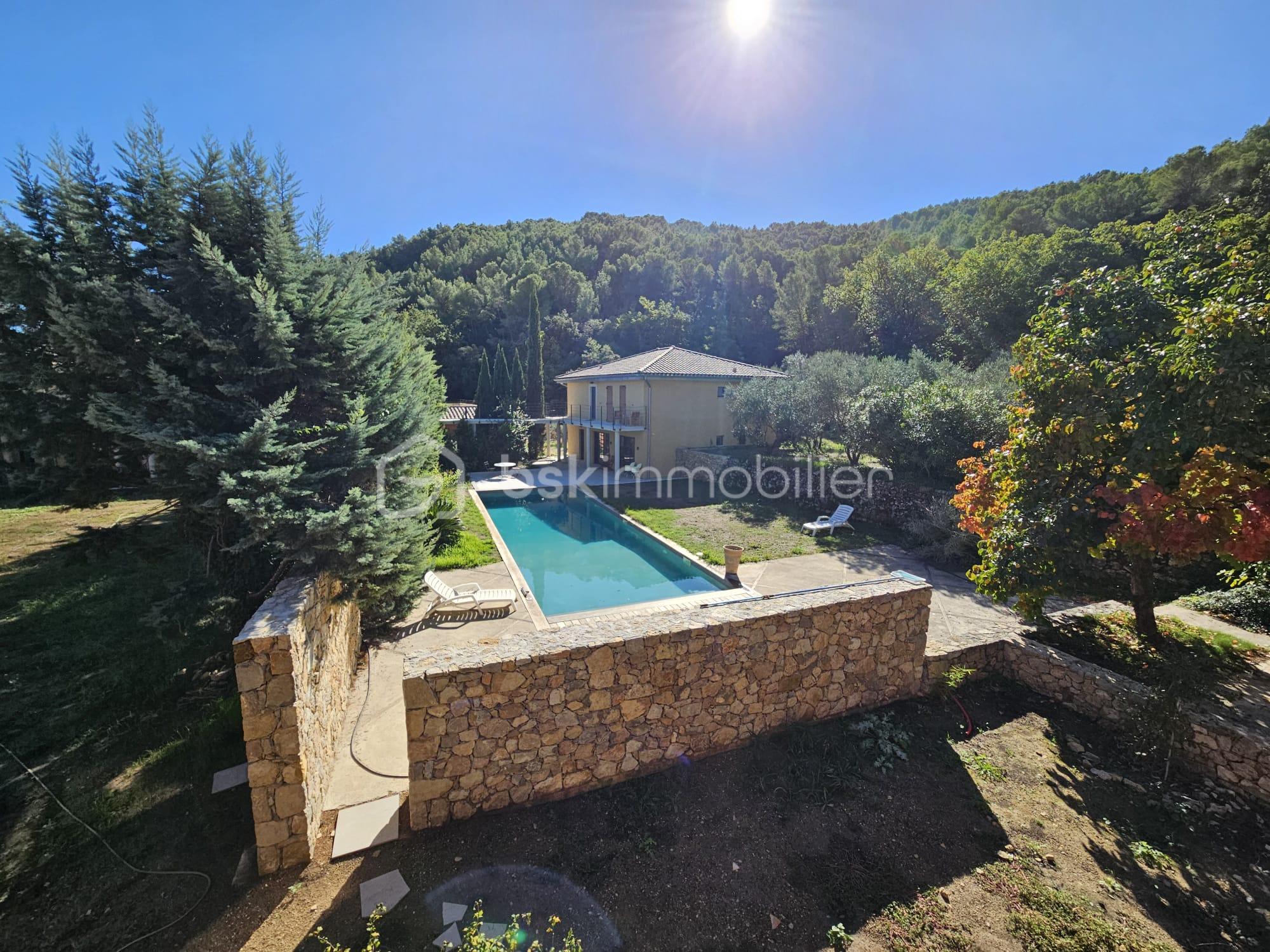 Appartement de 79 m² - f6d6f79c-69c6-47d6-a3a0-64602f3f46bb.jpeg