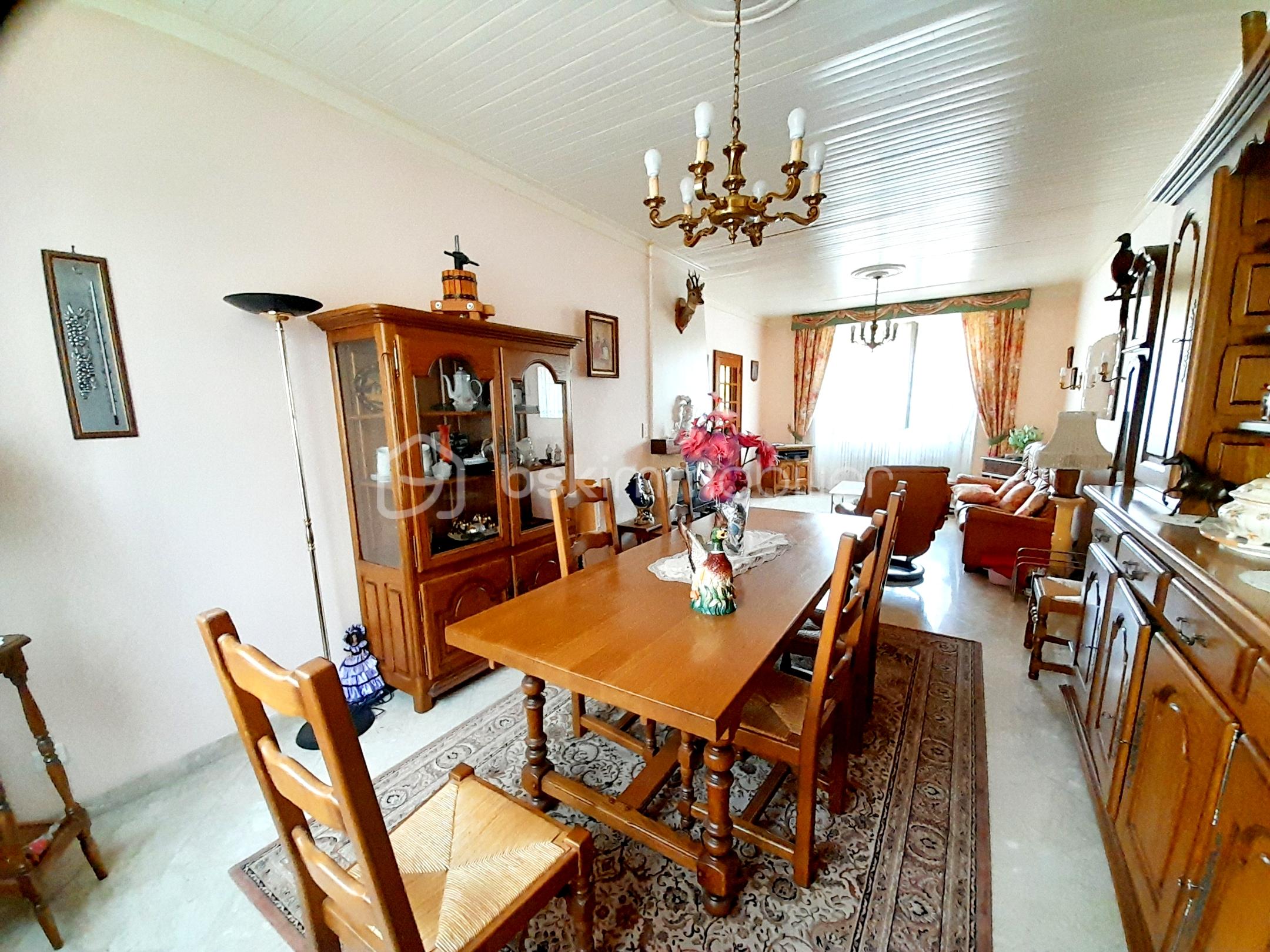 Maison de 235 m² - Polish_20250825_135951655.jpg