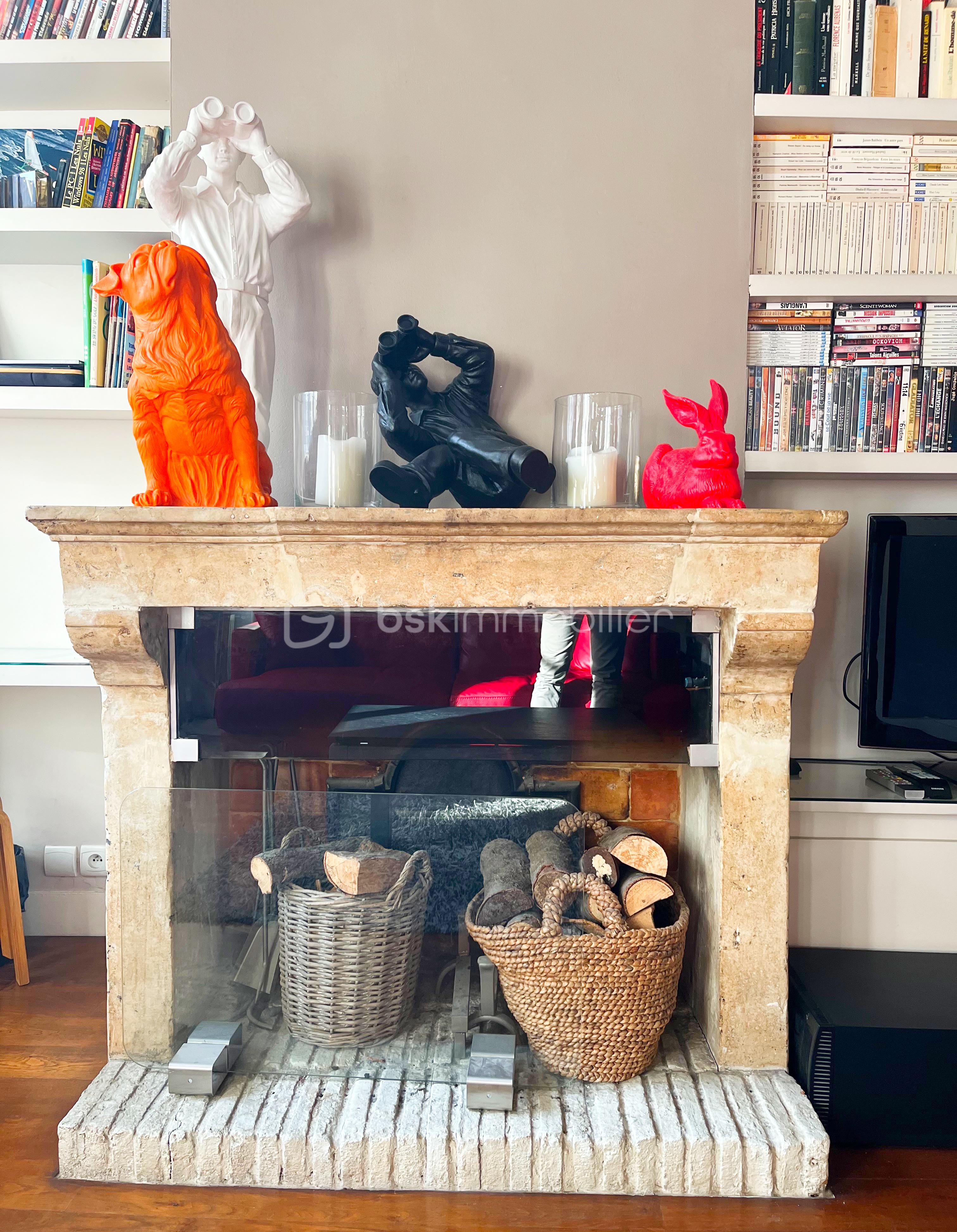 Appartement de 60 m² - Cheminée.jpg