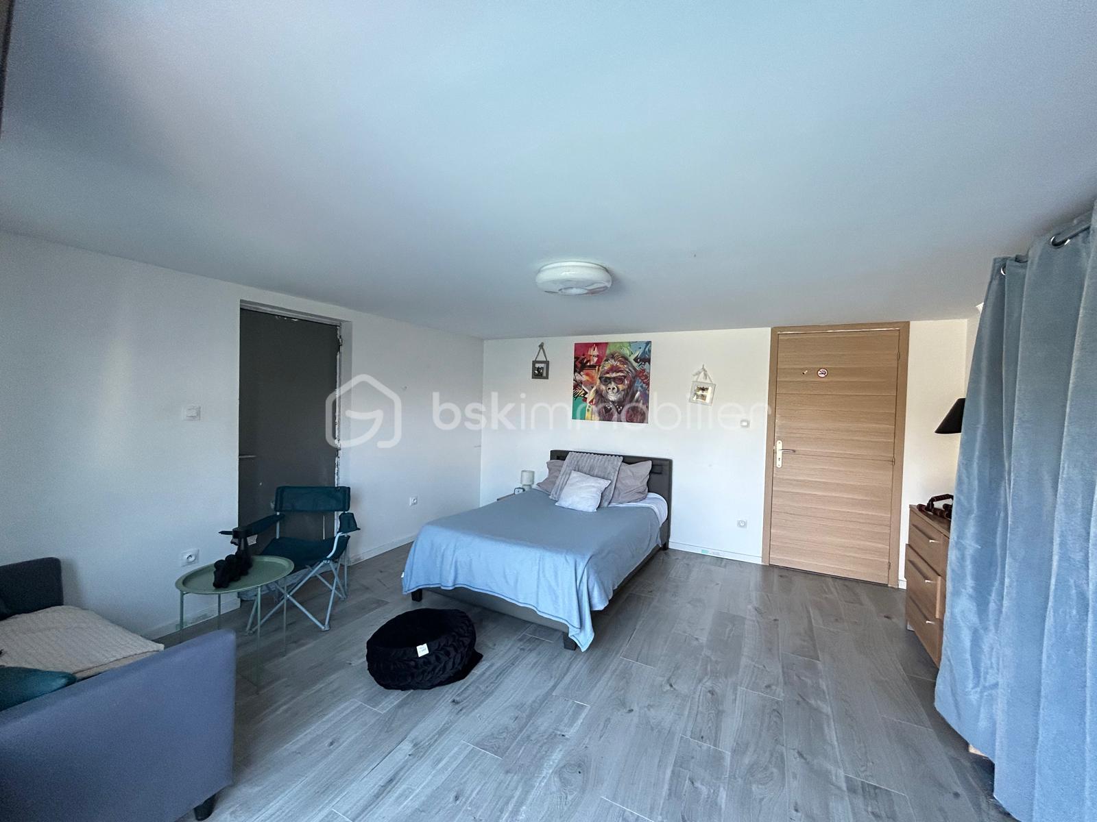 Maison traditionnelle de 173 m² - IMG-20260203-WA0012.jpg