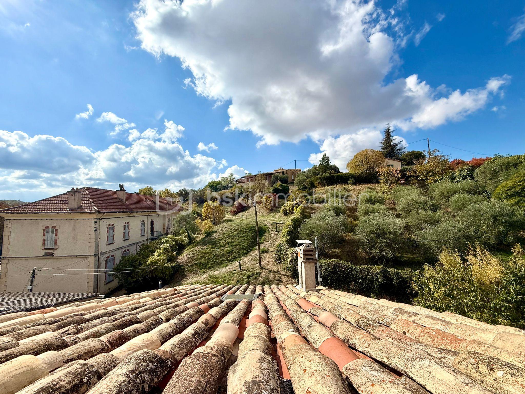 Maison de village de 137 m² - IMG-20251022-WA0018.jpg