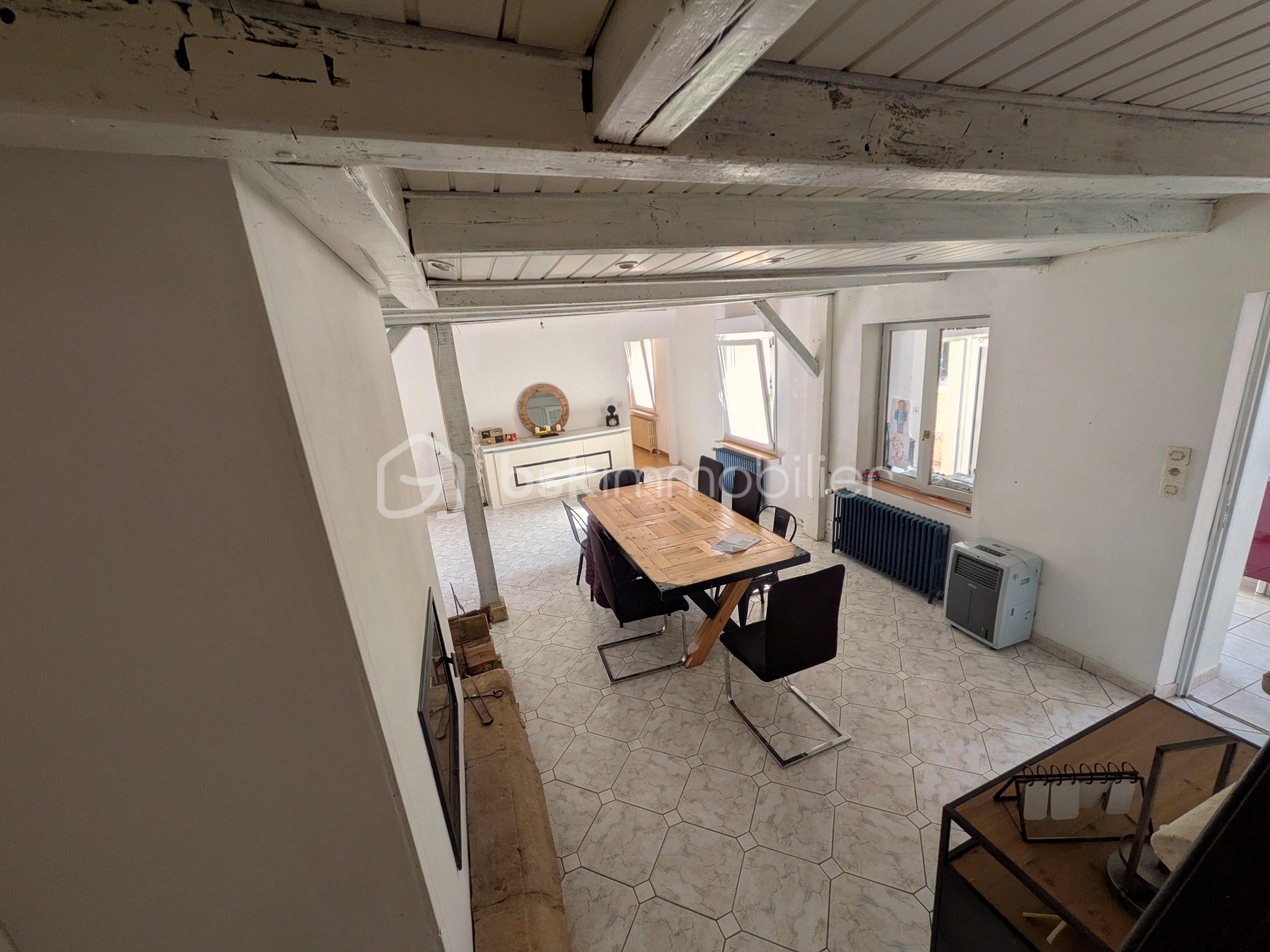 Maison 4 pièces 110 m² · à Vrizy · 110 m² · 110 000 €
