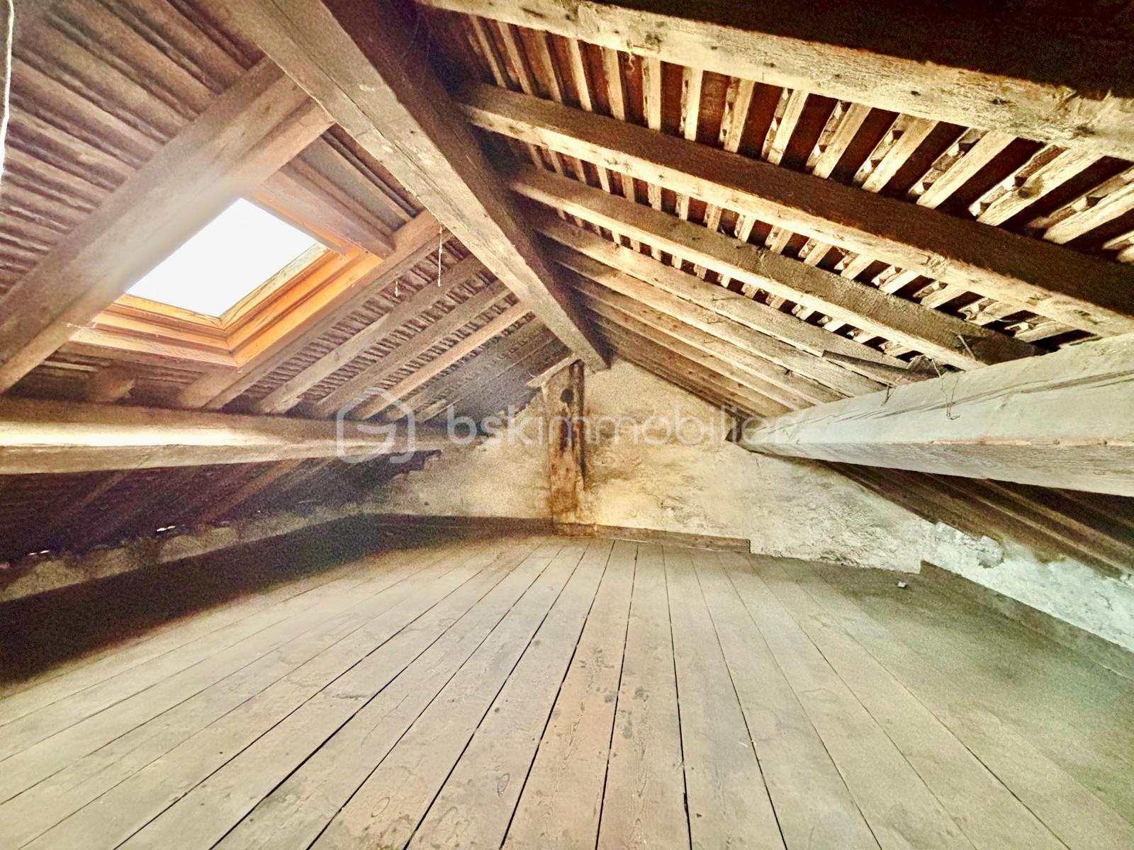 Maison de 78 m² - Combles droite (1).jpeg