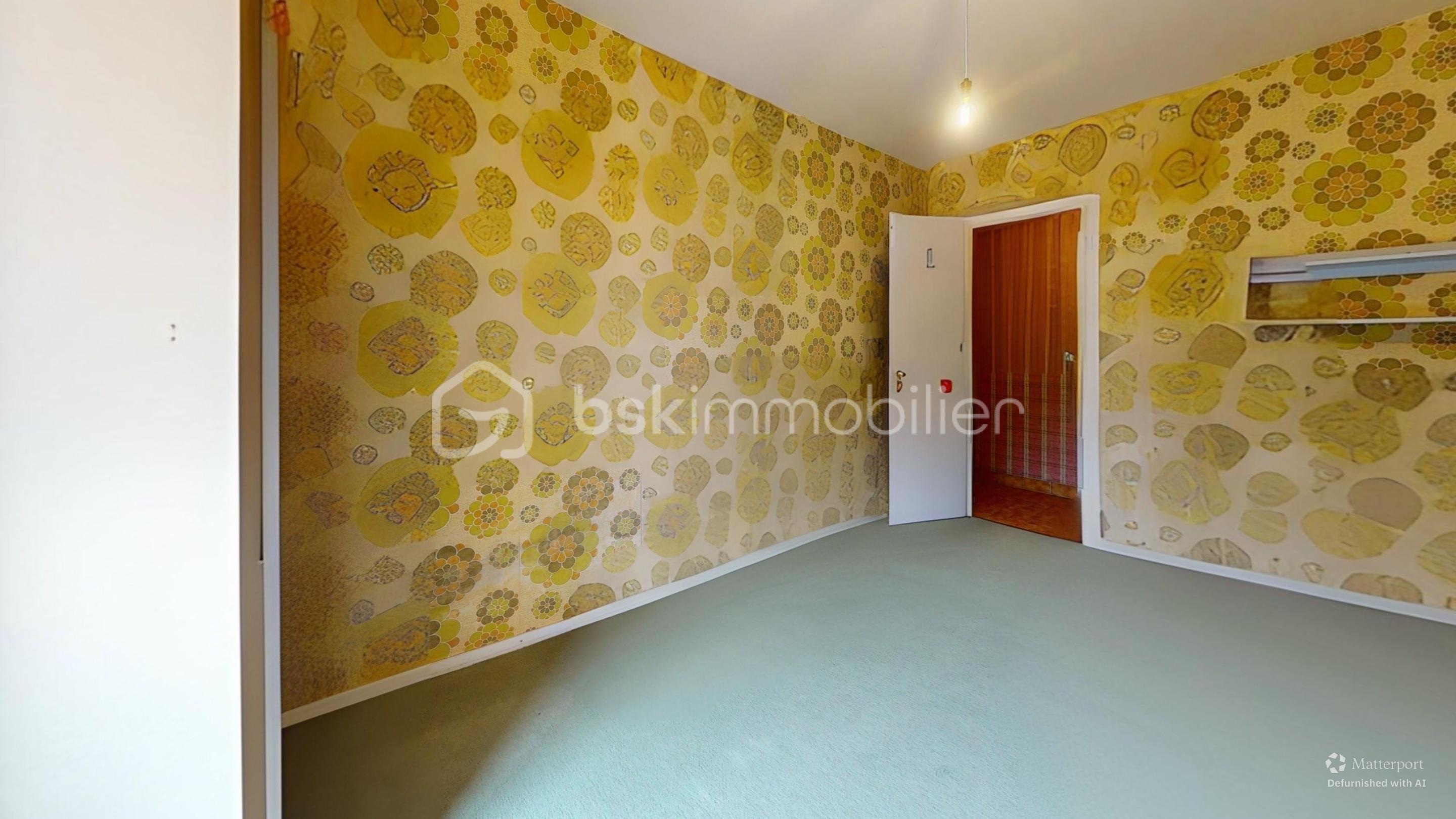 MAISON-DE-CAMPAGNE-SANS-VOISIN-Bedroom-Defurnished 3.jpg