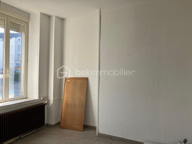 Appartement de 27 m² - sarfati salle 4.jpg
