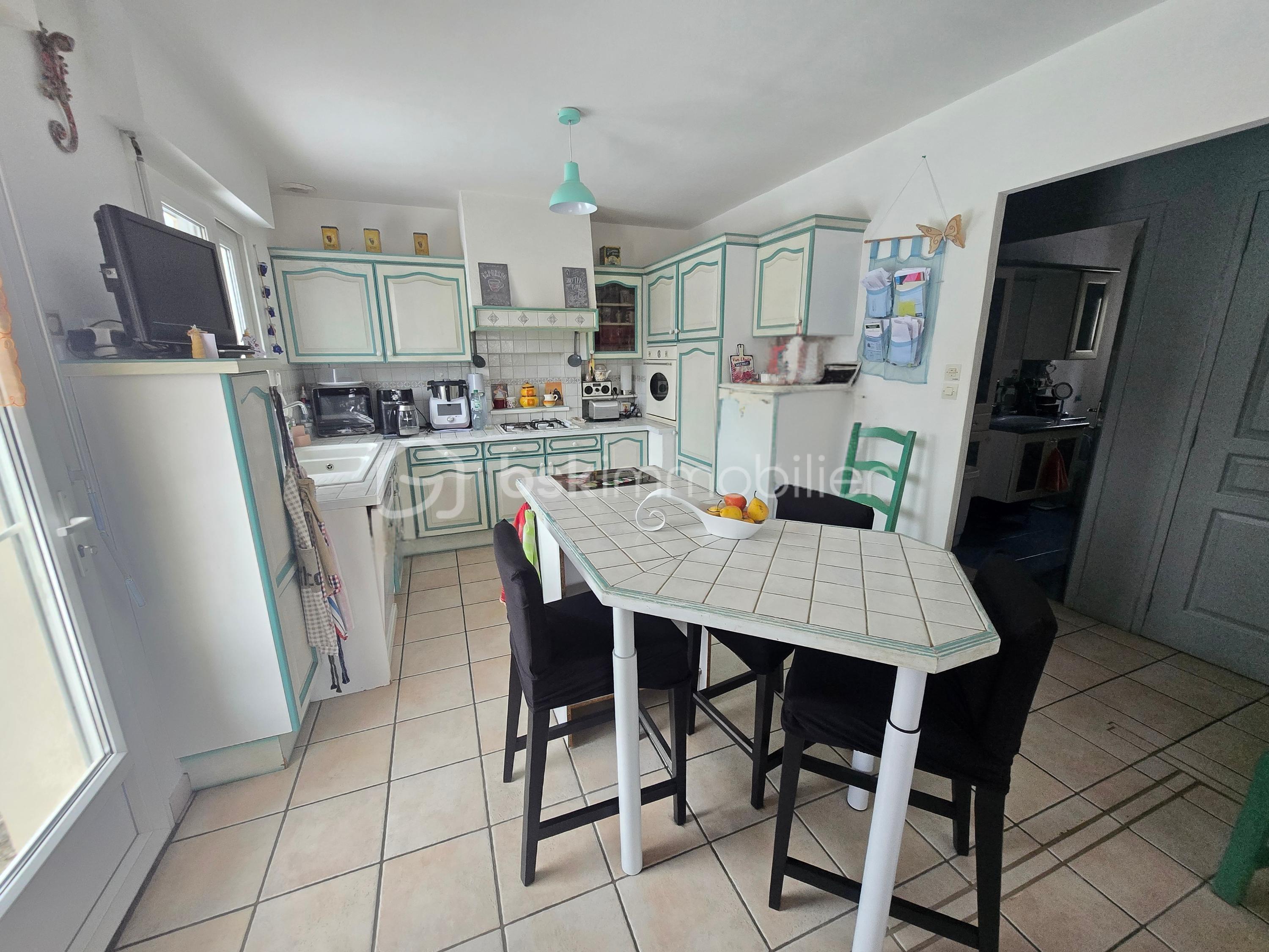 Pavillon de 175 m² - AIRetouch_20251202_204234580.jpg