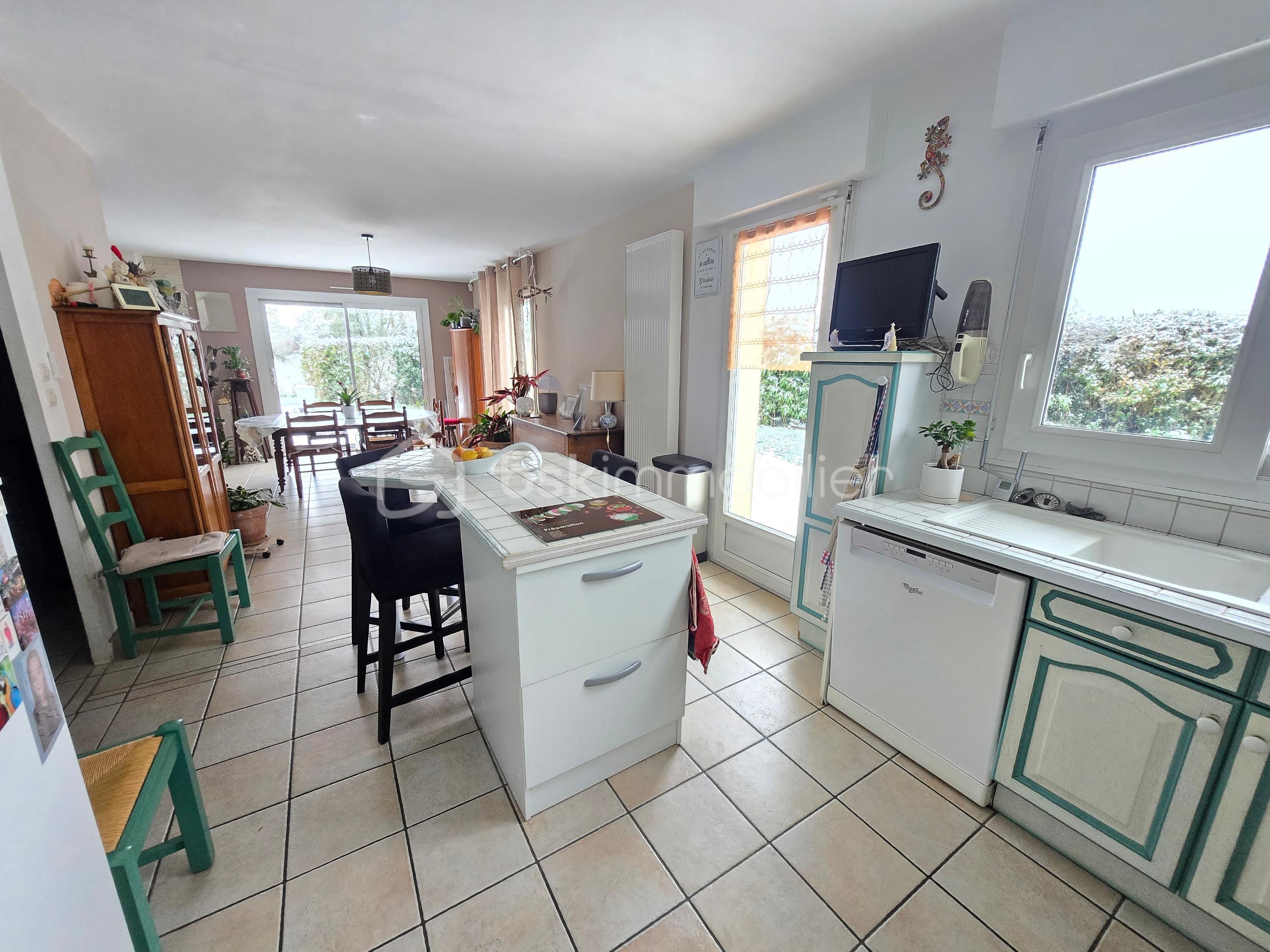 Pavillon de 175 m² - AIRetouch_20251202_204916820.jpg