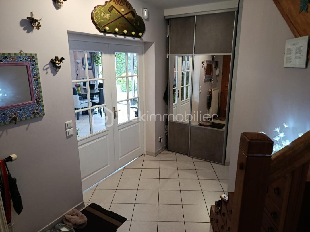 Maison contemporaine de 185 m² - guyon entrée.jpg