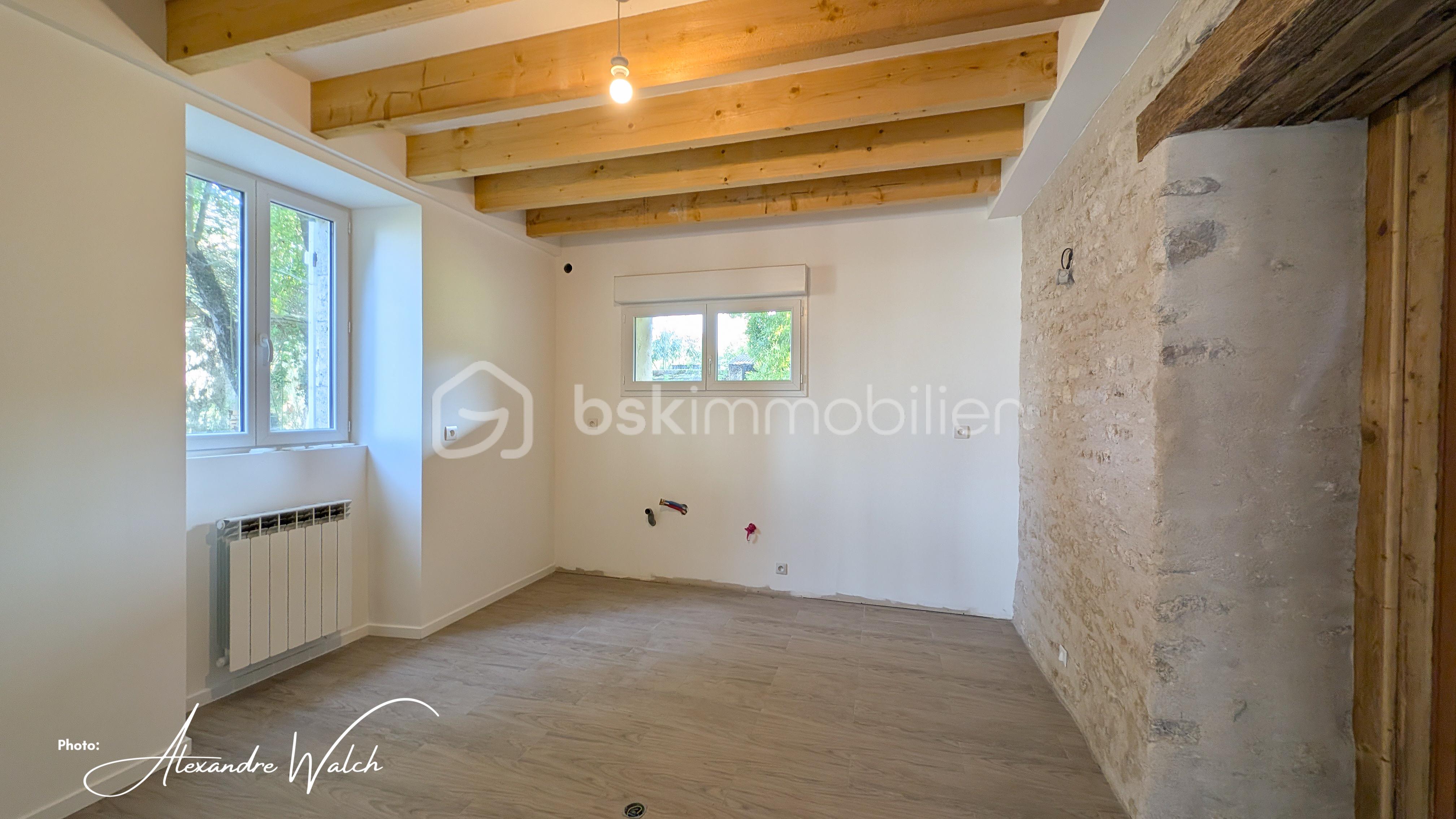 Maison ancienne de 87,59 m² - signaturePXL_20250814_100102426.jpg