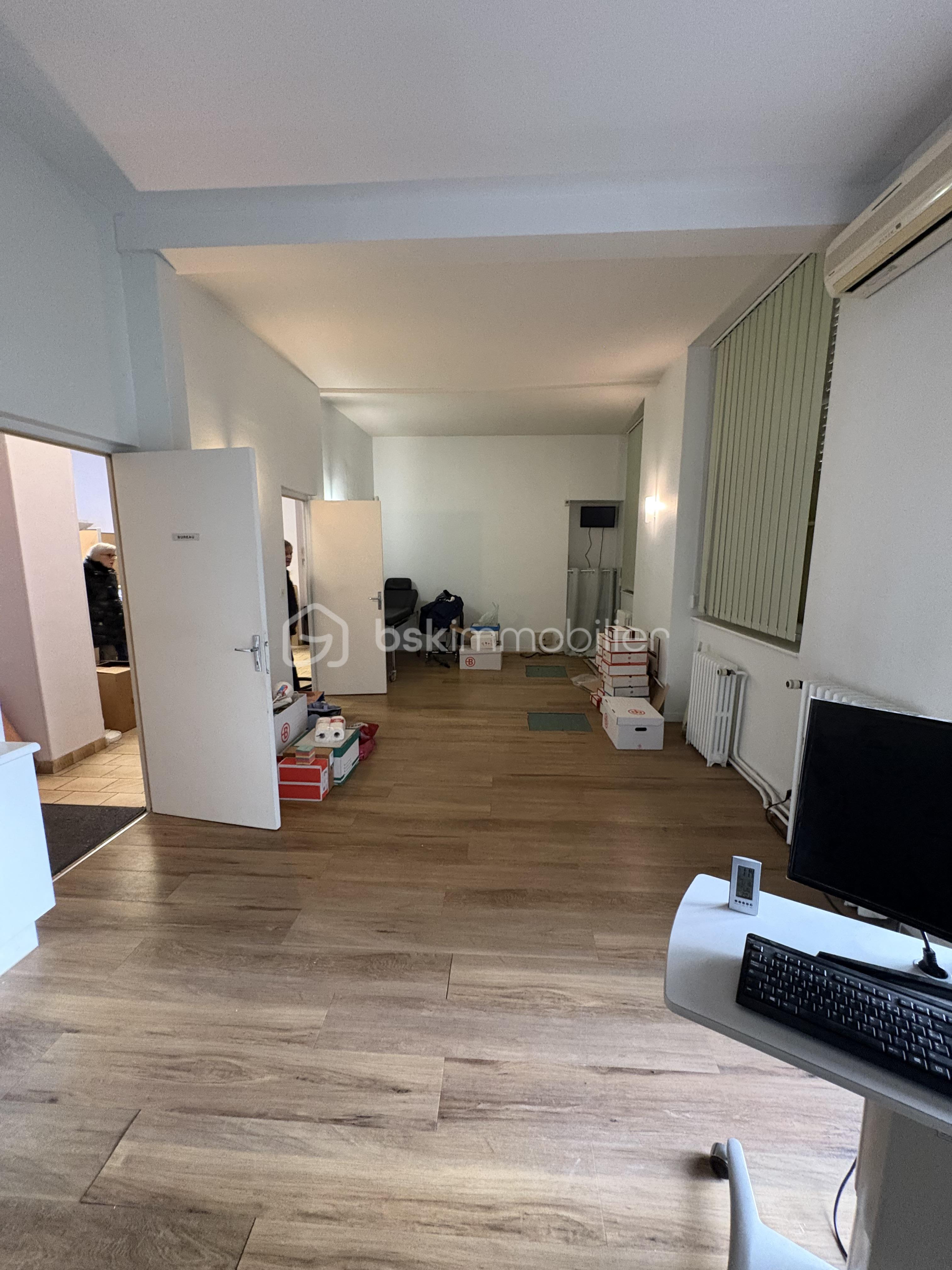 Bureau de 90 m² - IMG_6147.jpeg