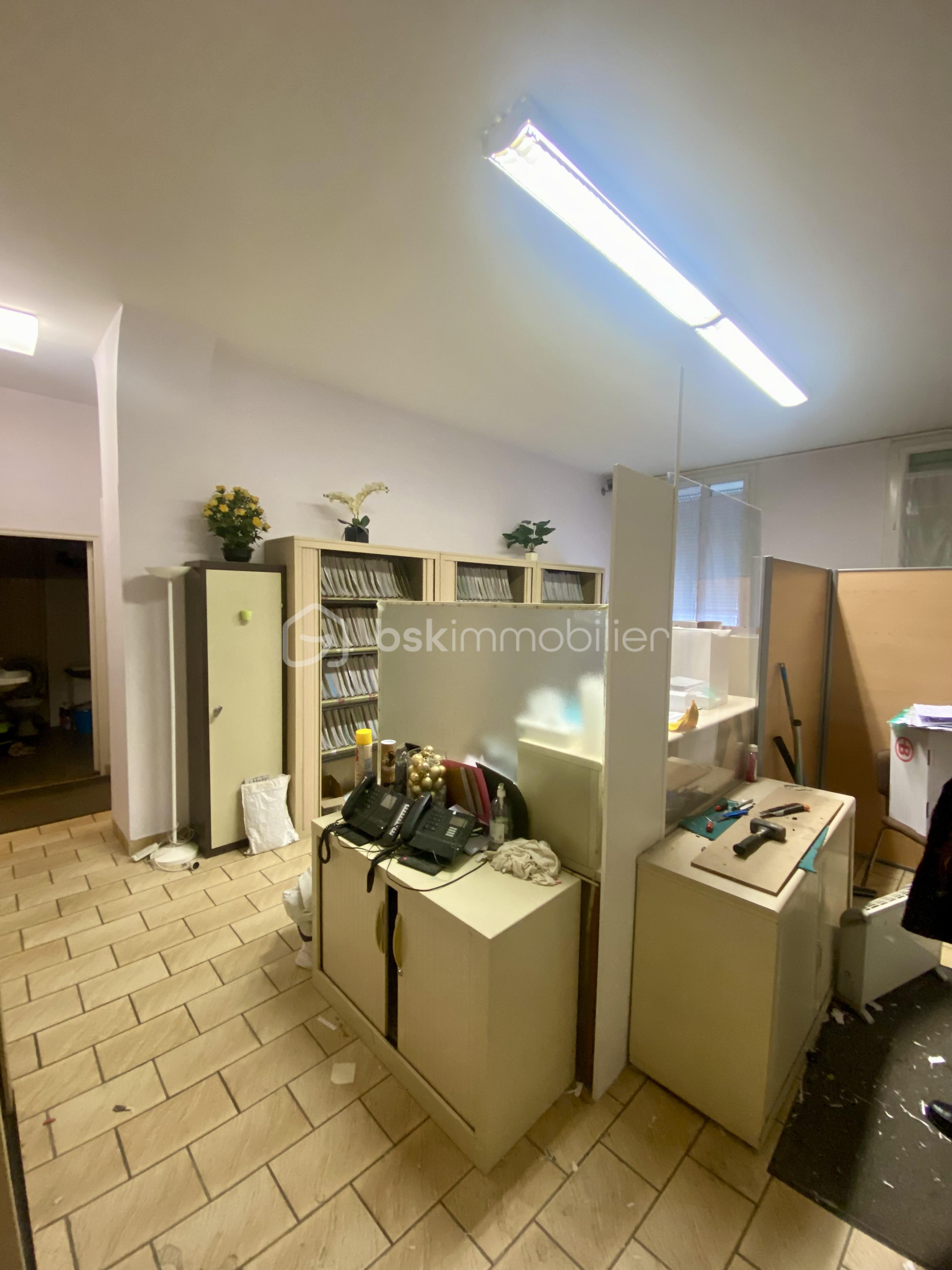 Bureau de 90 m² - IMG_3511.jpeg