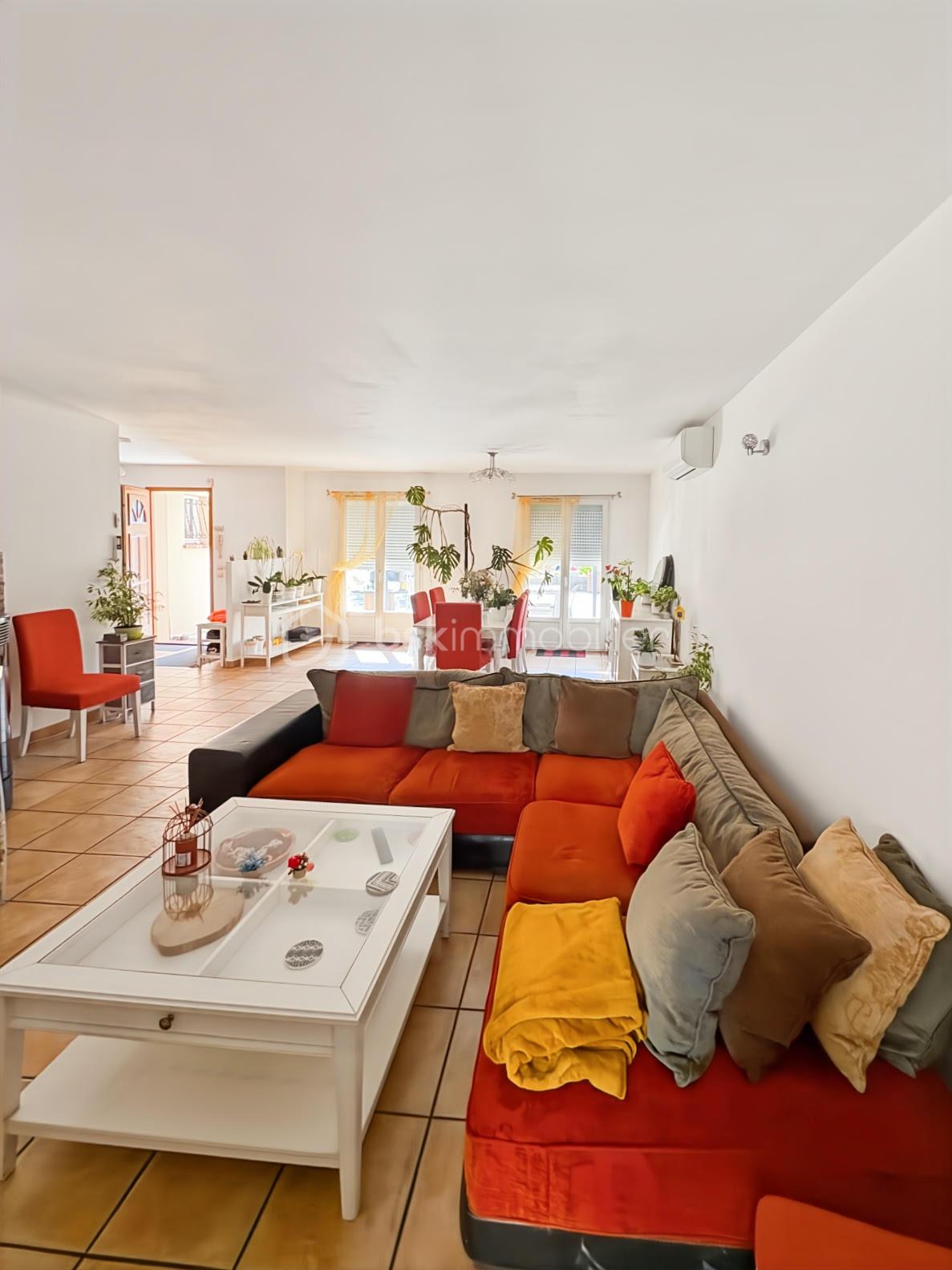 Maison de 155 m² - salon 1.jpg