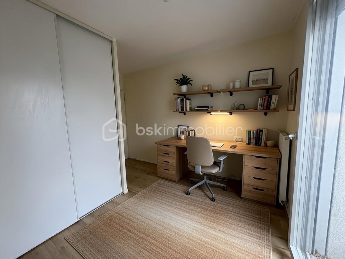 Appartement de 107 m² - bureau meublé.jpg