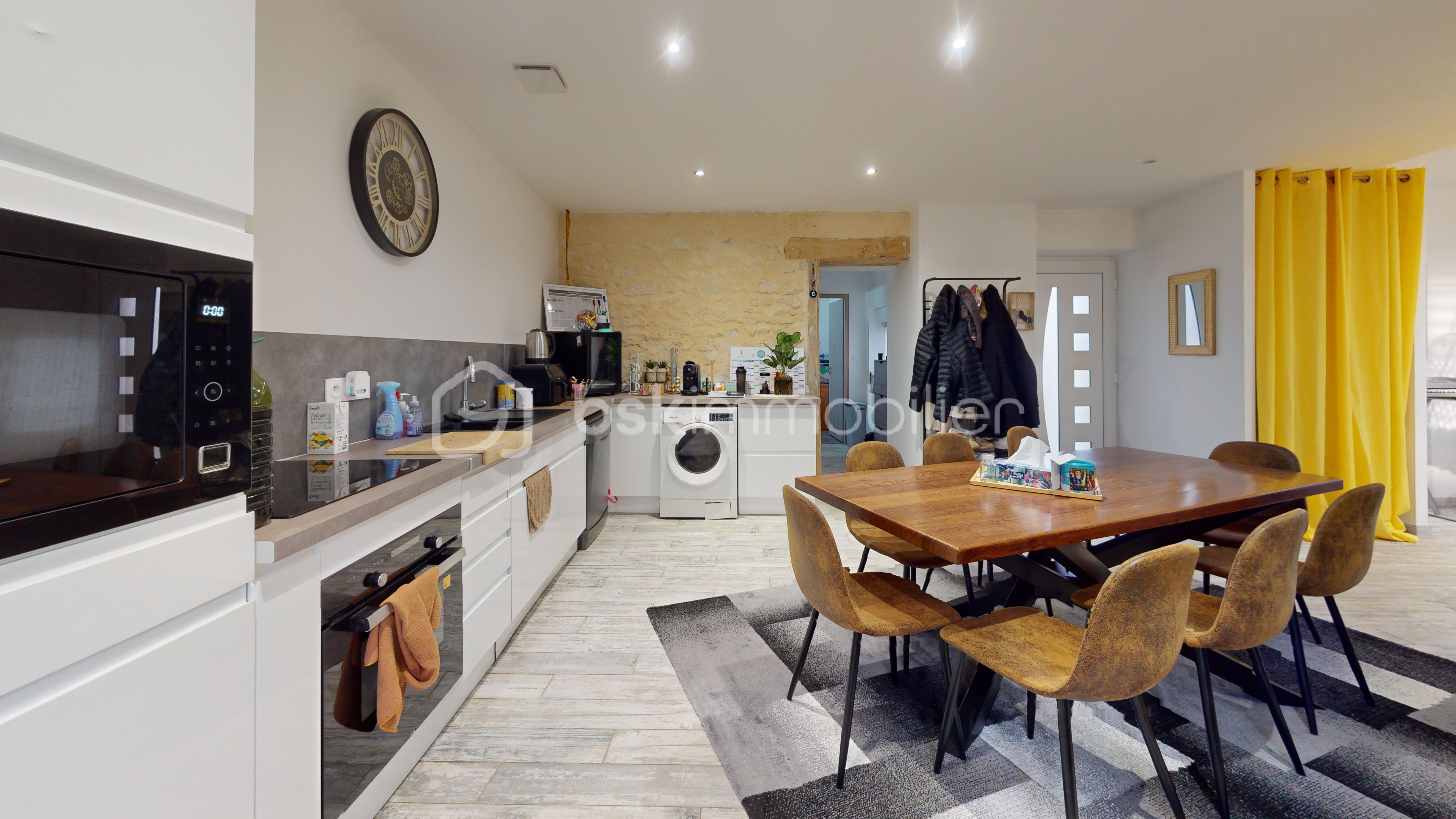 Maison de 81 m² - 4-Rue-des-Gaudines-Kitchen.jpg