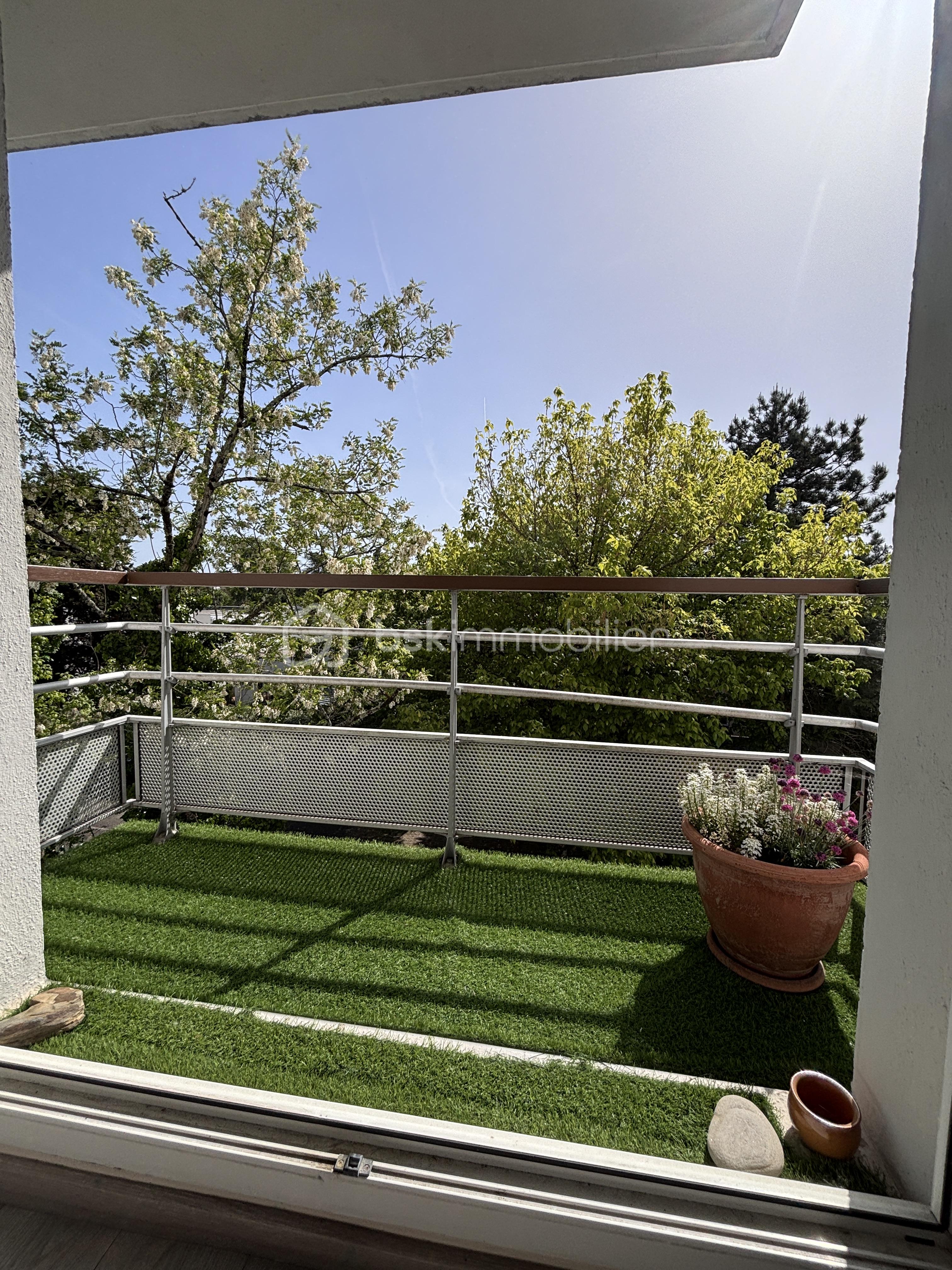 3-Balcon1.JPG