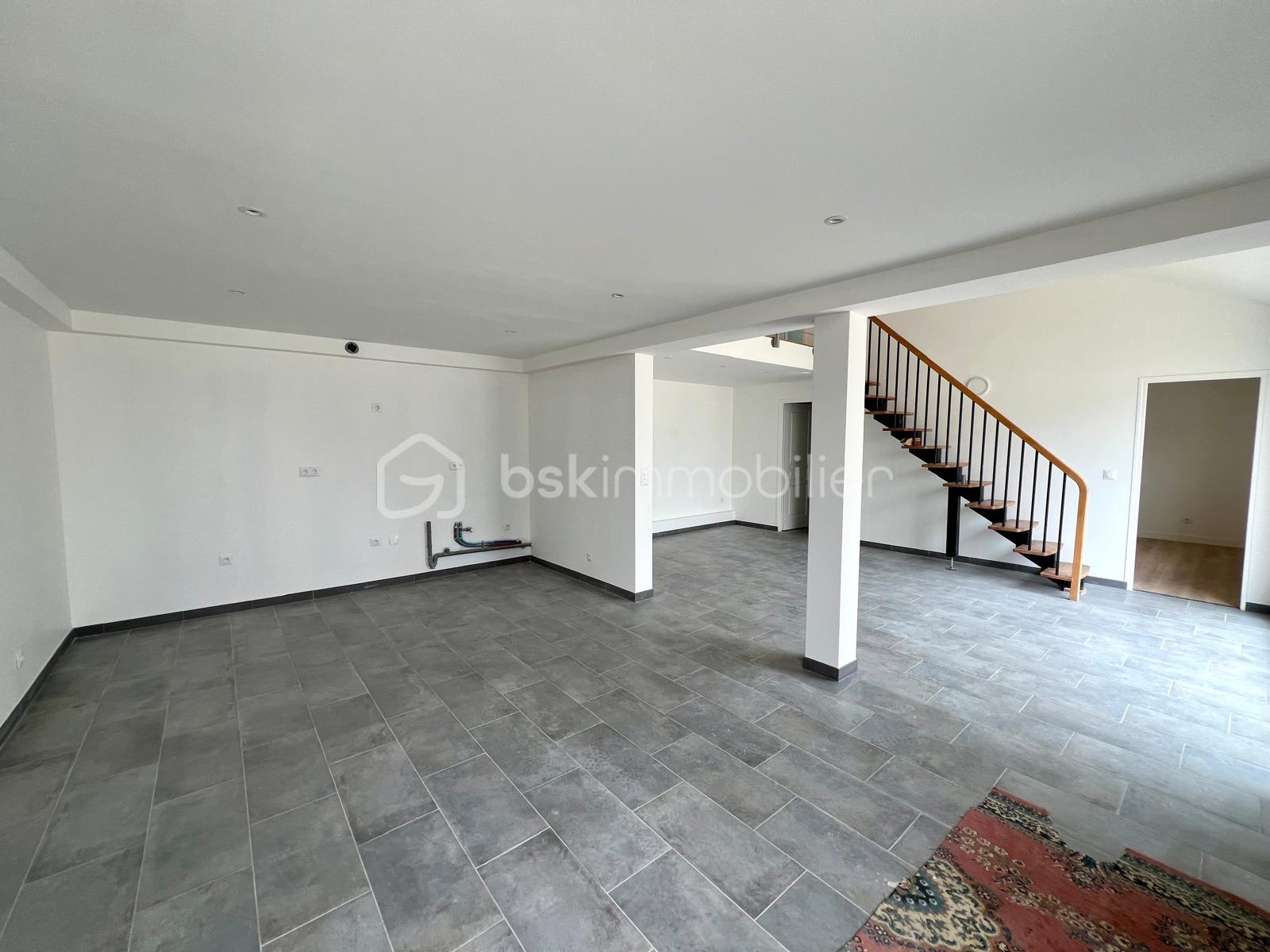 Maison de 101 m² - IMG-20250725-WA0003.jpg