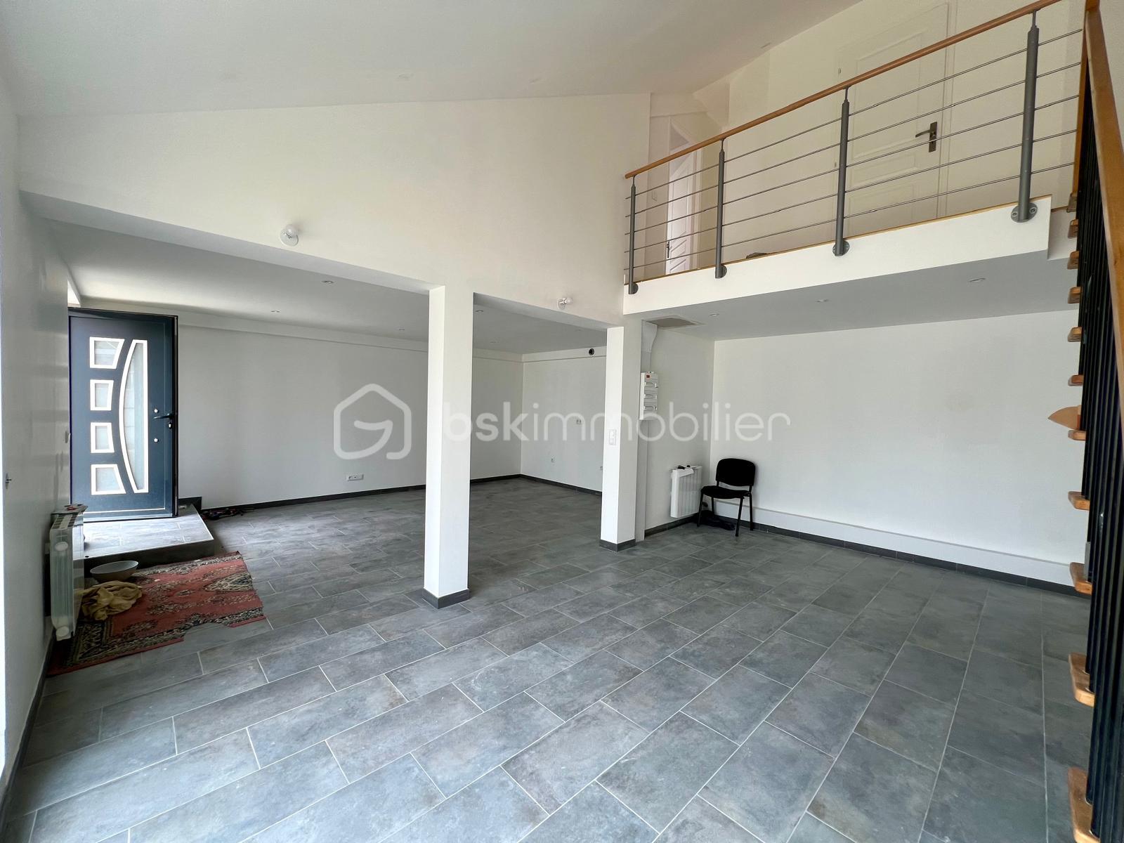 Maison de 101 m² - IMG-20250725-WA0006.jpg