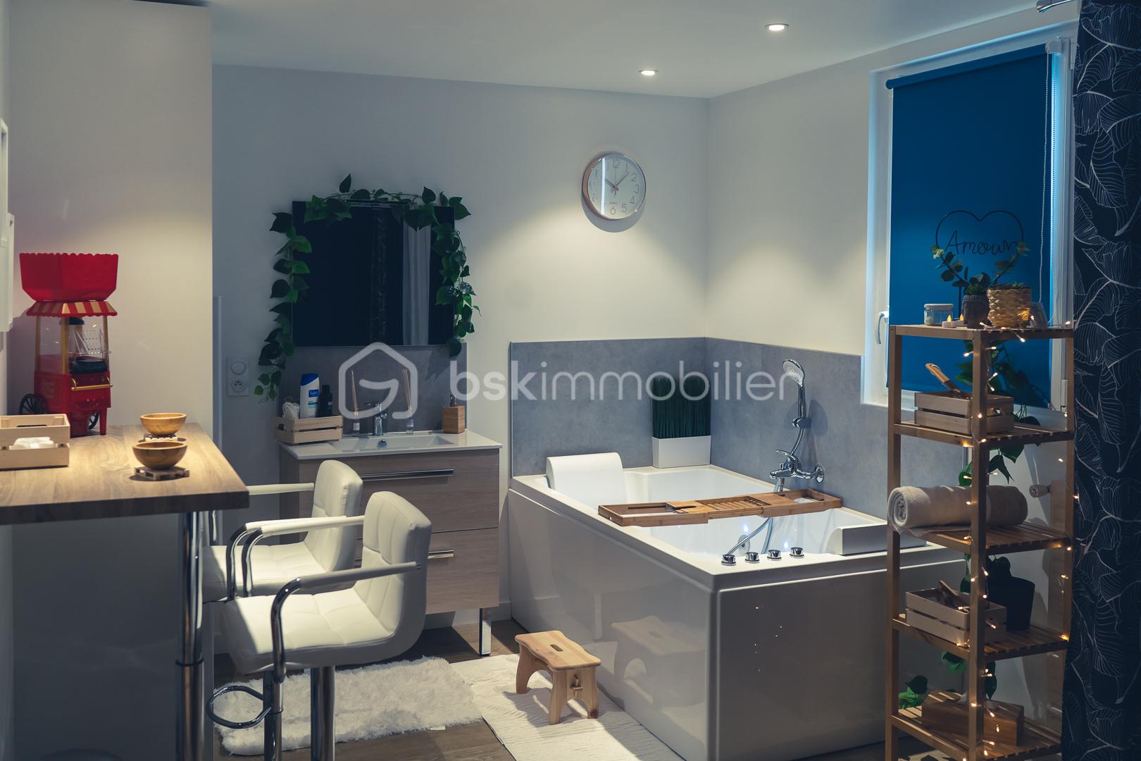 Appartement de 27 m² - 2020_10_Love Room_024.jpg