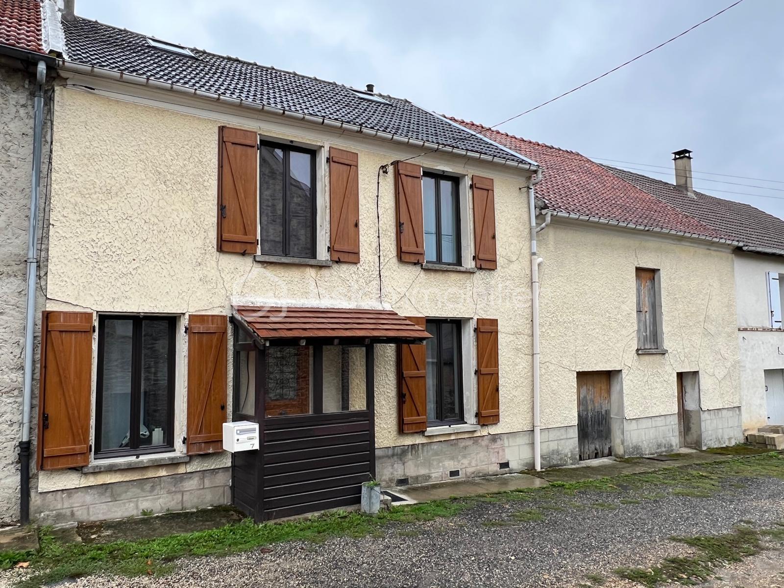 Maison de 100 m² - WhatsApp Image 2025-09-24 à 16.58.12_02ef3e6f.jpg
