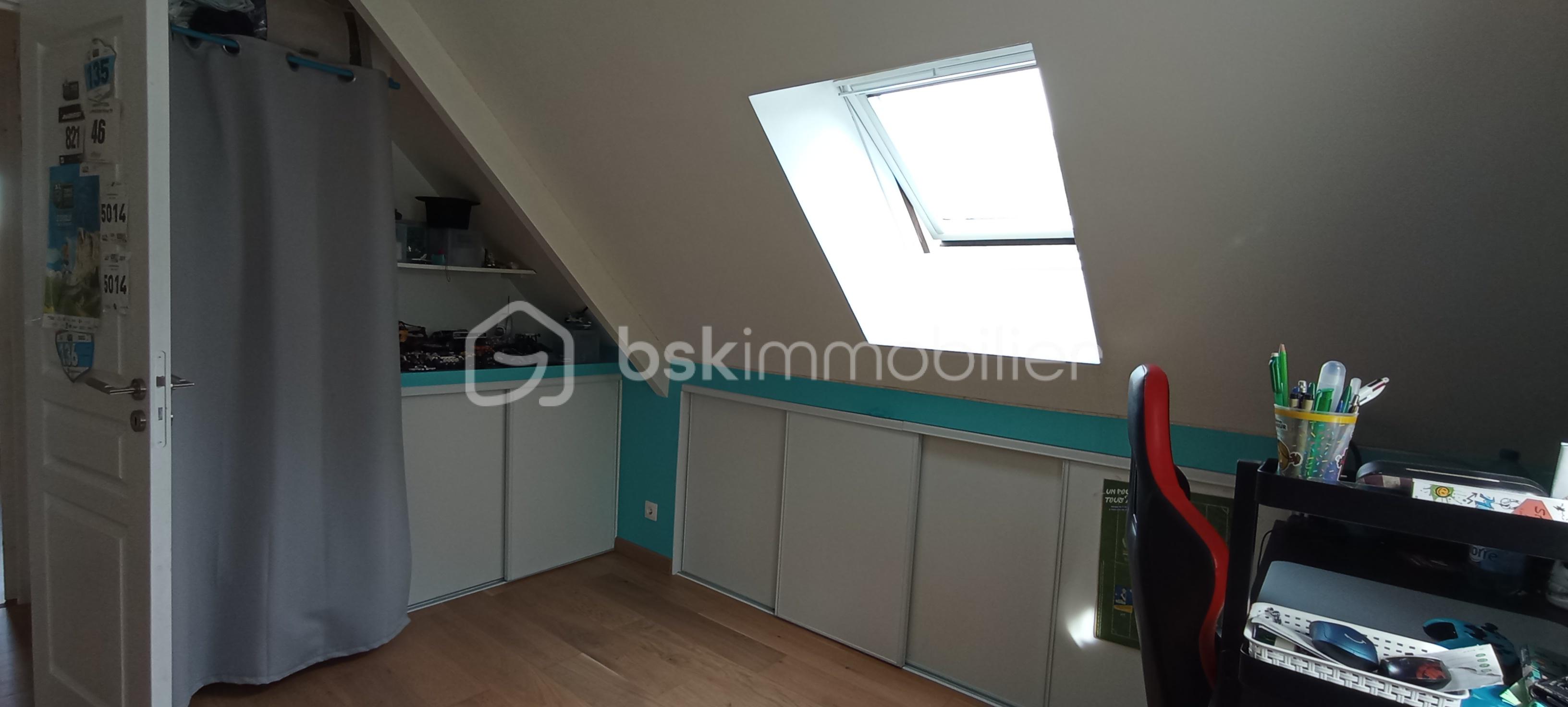 Maison de 120 m² - chambre 3 étage (1).jpg