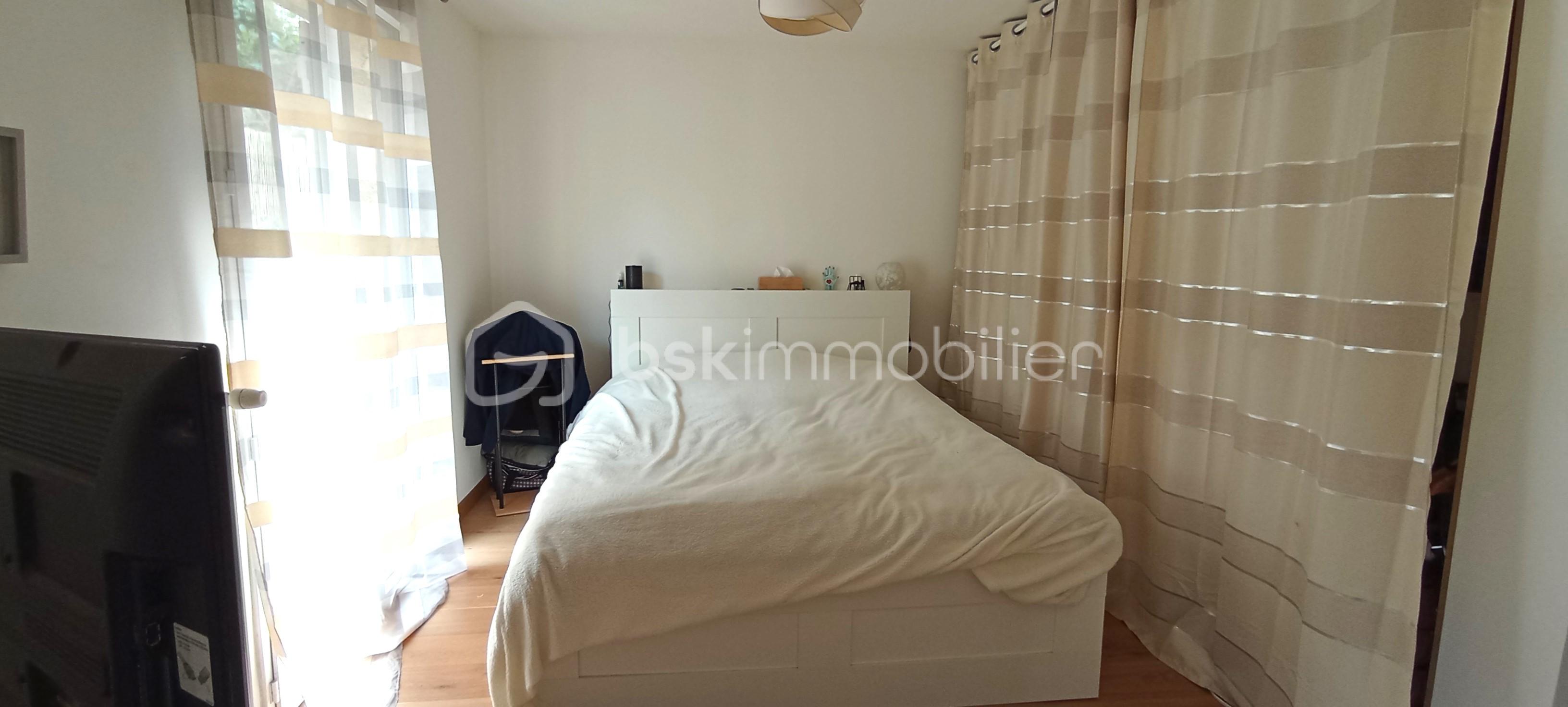 Maison de 120 m² - suite parentale rdc.jpg