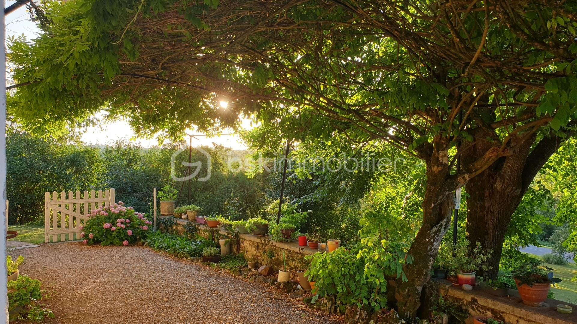 Maison ancienne de 143,73 m² - thumbnail_20220714_071354.jpg