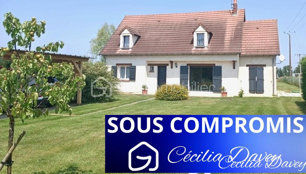 Maison traditionnelle de 162 m² - 2.png