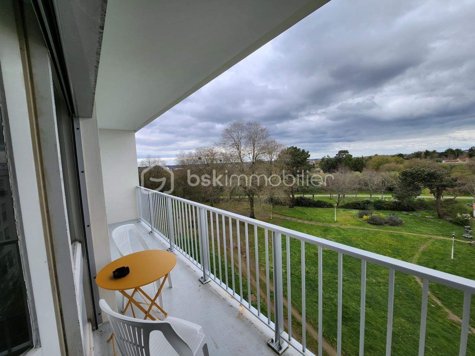 Appartement de 71,64 m² - 365669bc-c639-42fd-859c-3db37b6f238c.JPG
