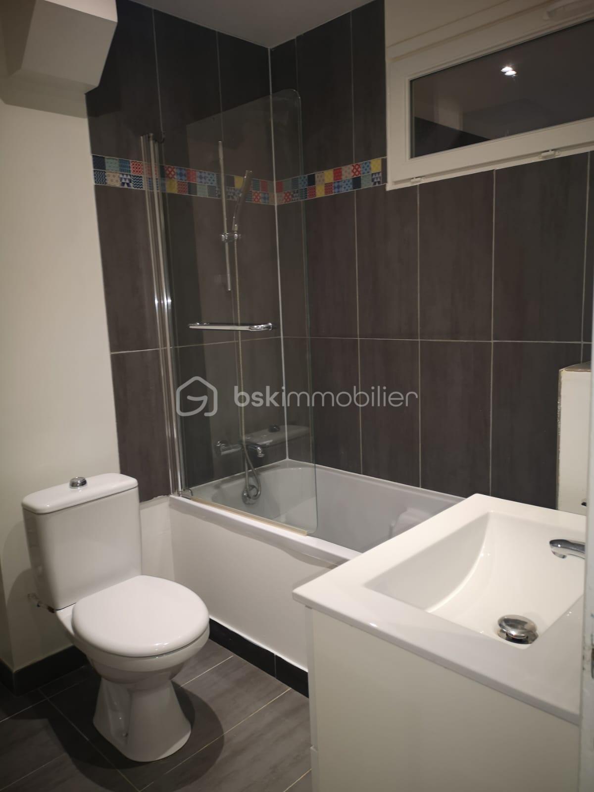 Immeuble de 128,04 m² - PHOTO-2025-10-28-11-35-30.jpg