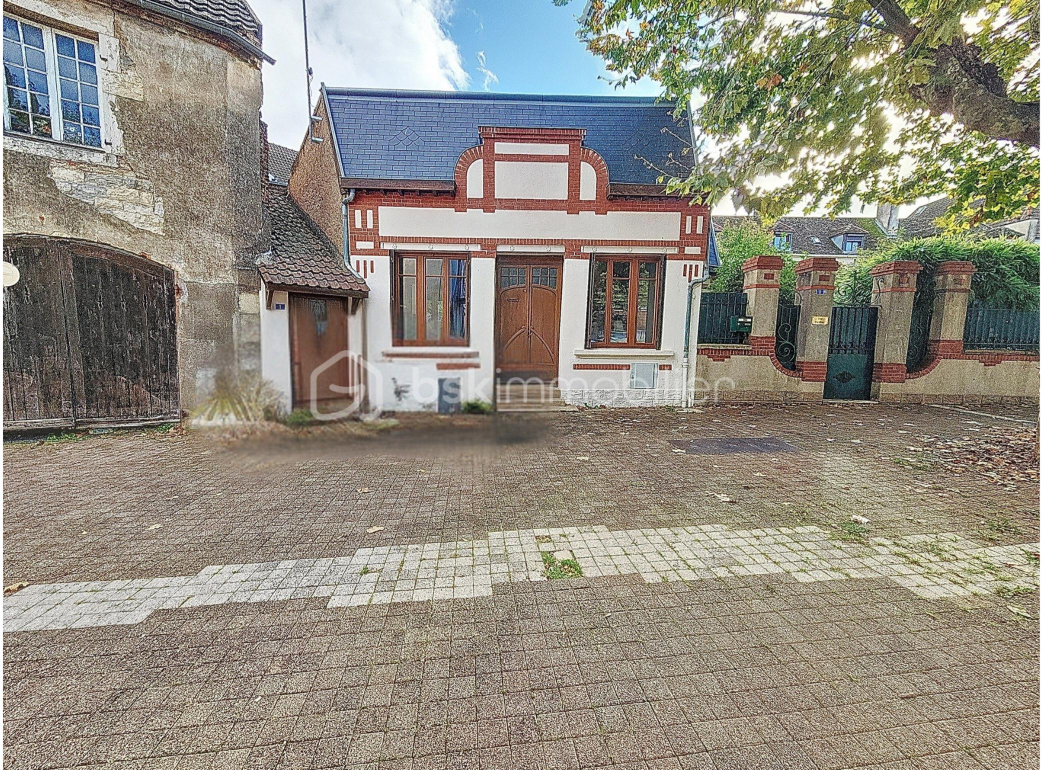 Maison de 200 m² - 1000095990.png