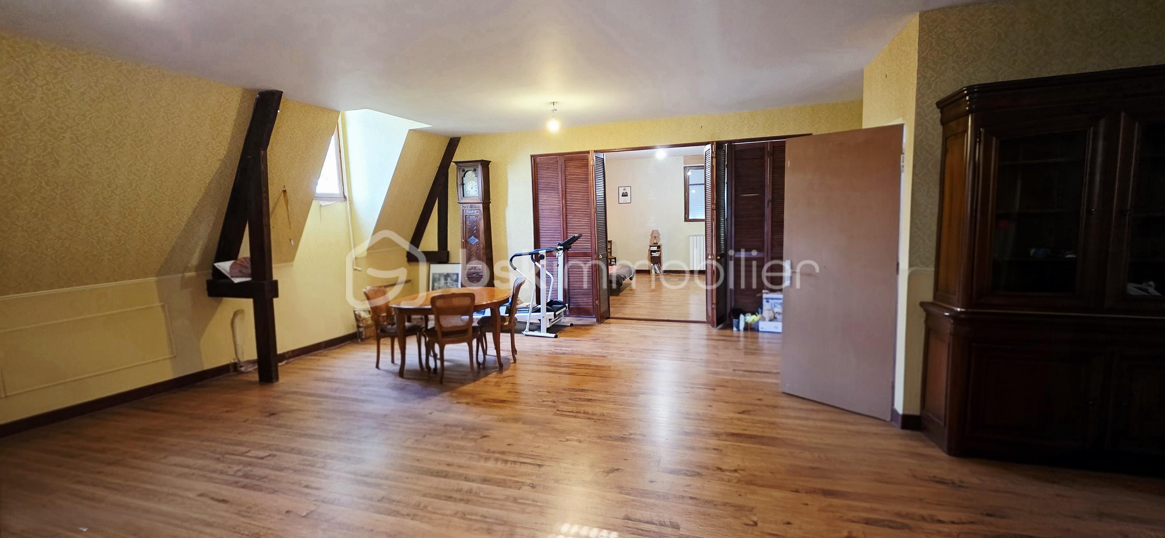 Maison de 353 m² - 20251008_150752(1)(1).jpg