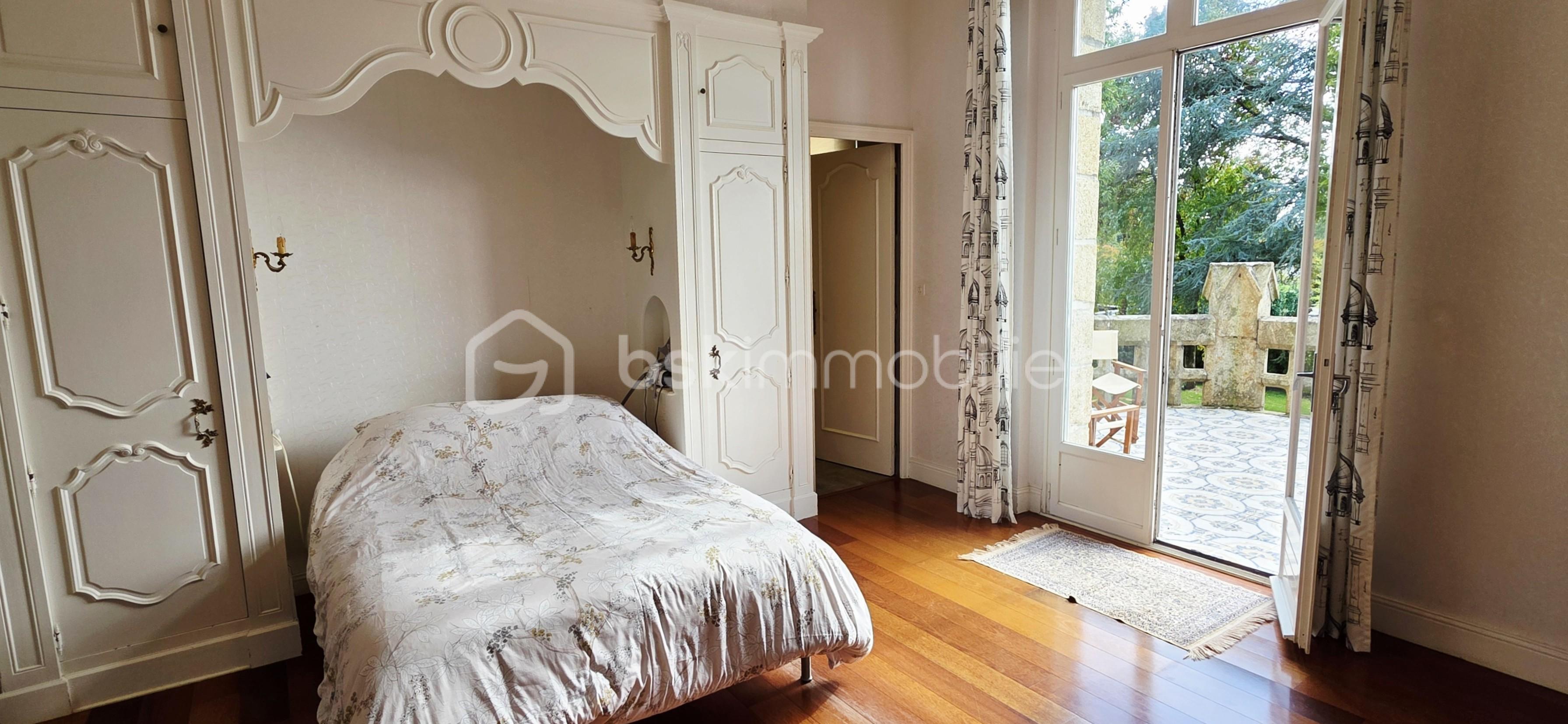 Maison de 353 m² - 20251008_151423.jpg