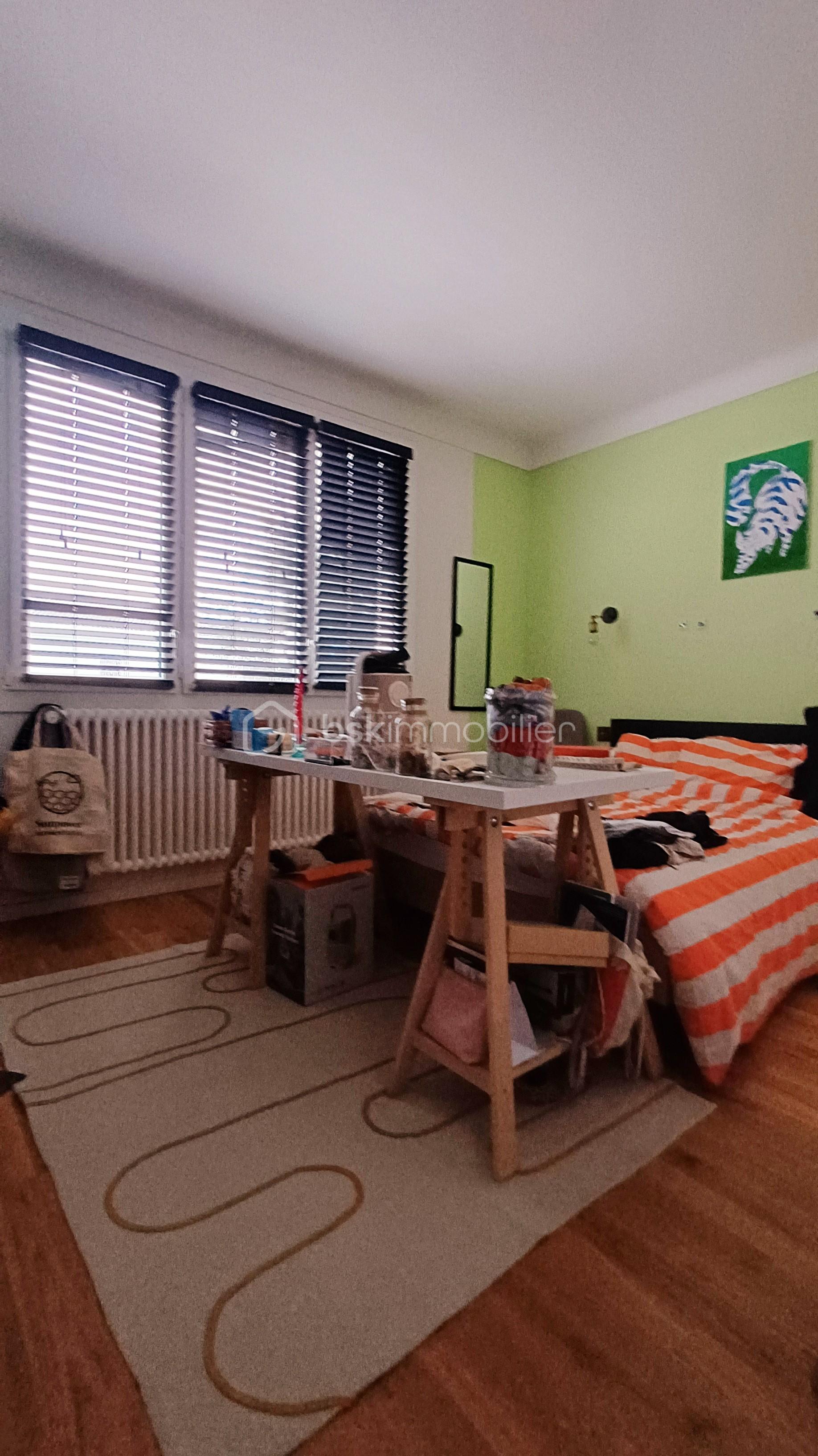 Maison de 190 m² - 3aff2544-aaa1-4680-b476-2e182e8dbbc1.jpg