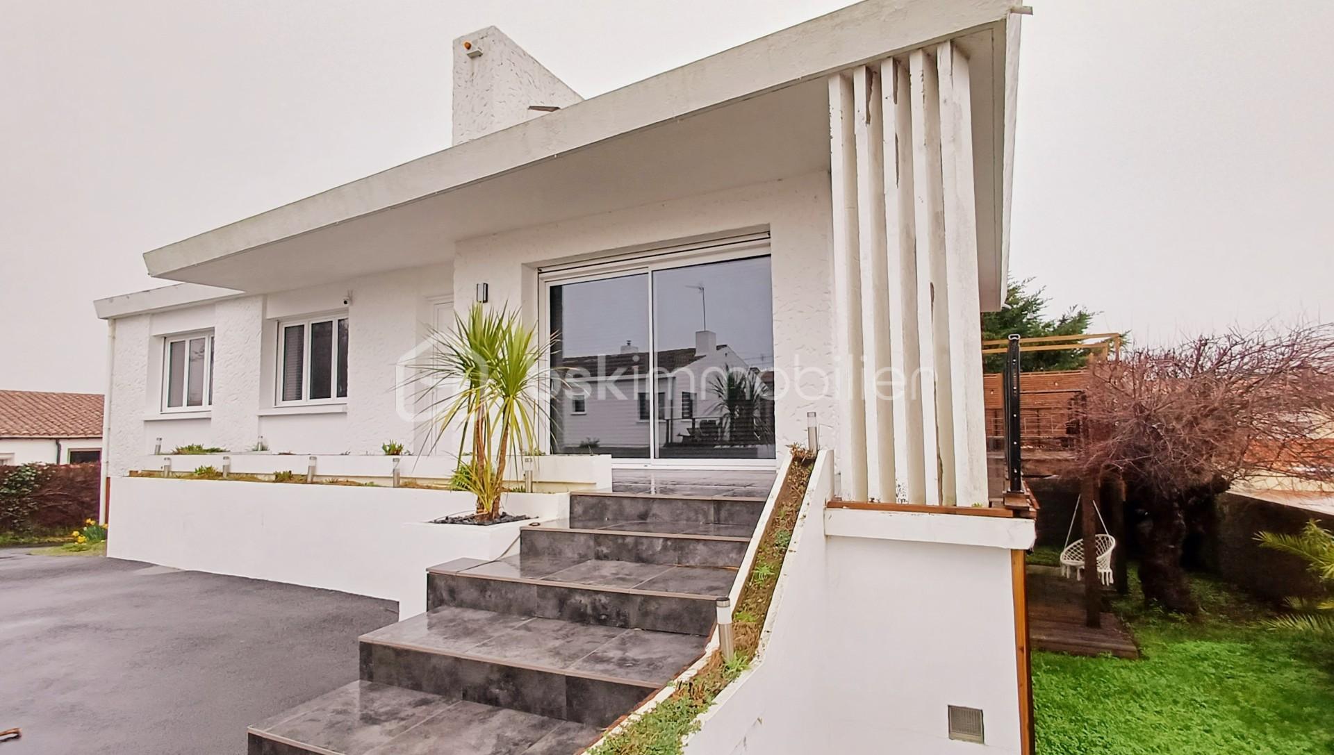 Maison de 190 m² - 3f019135-16f3-408f-b57b-d863ce833277.jpg