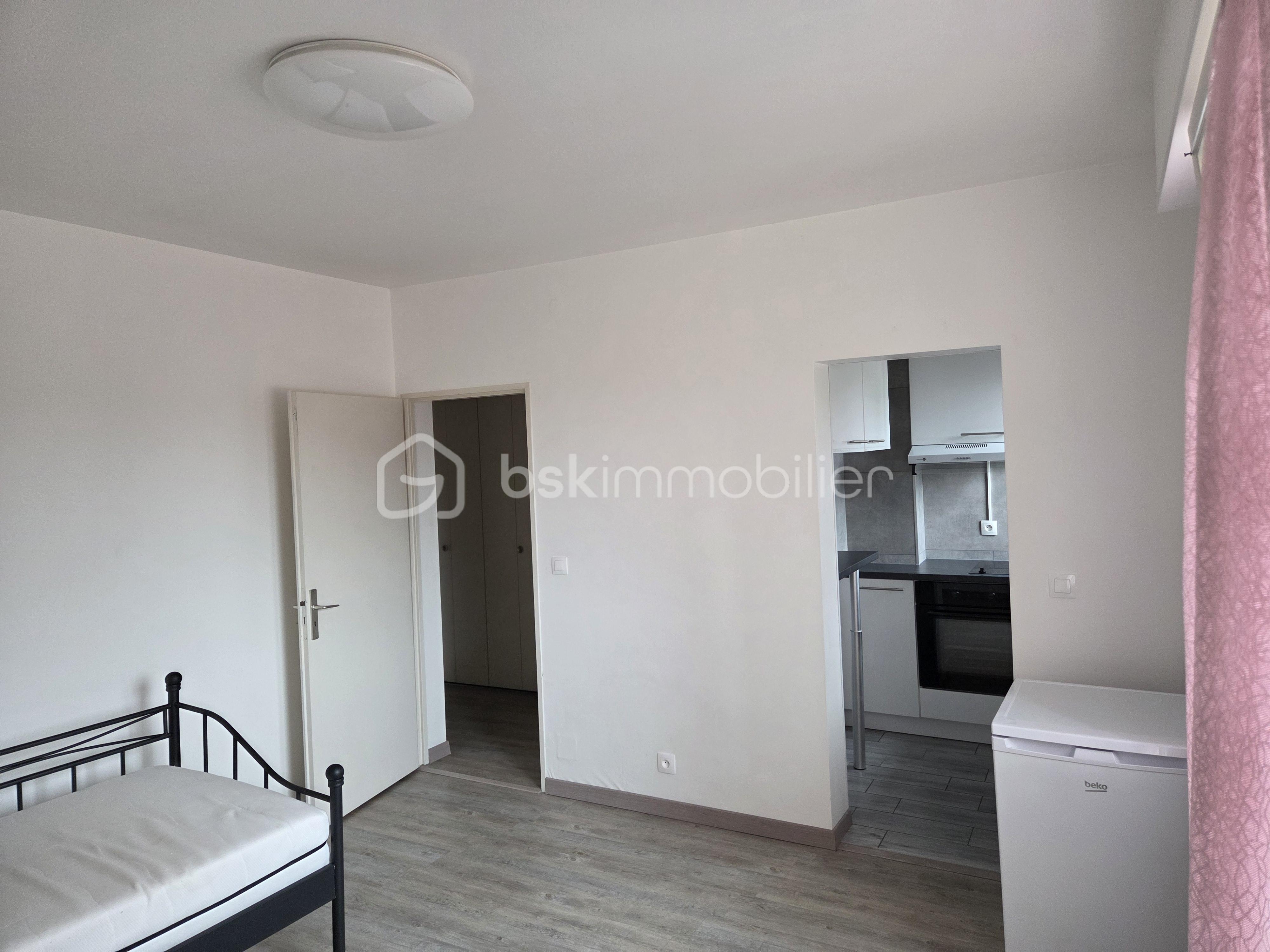Studette de 22 m² - 1000003883.jpg