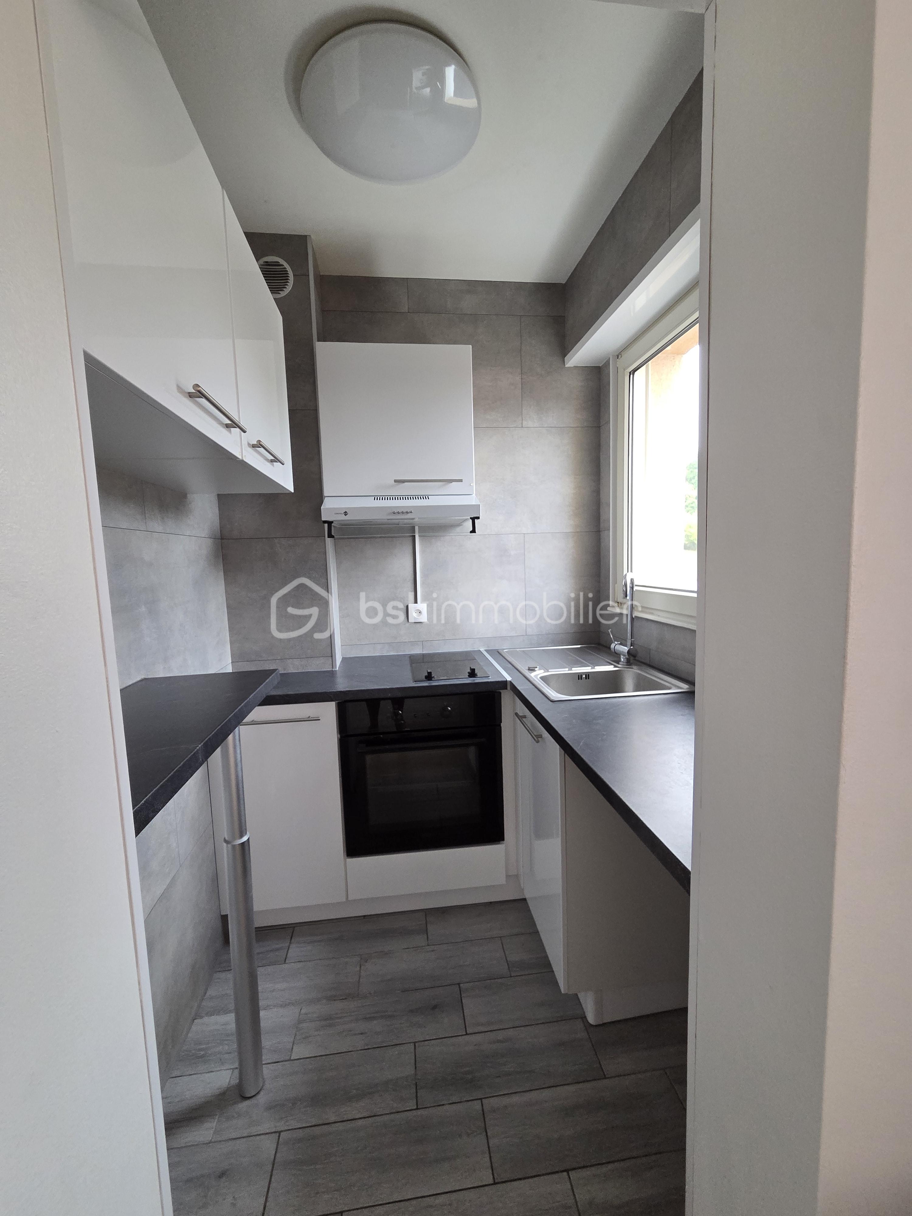Studette de 22 m² - 1000003872.jpg