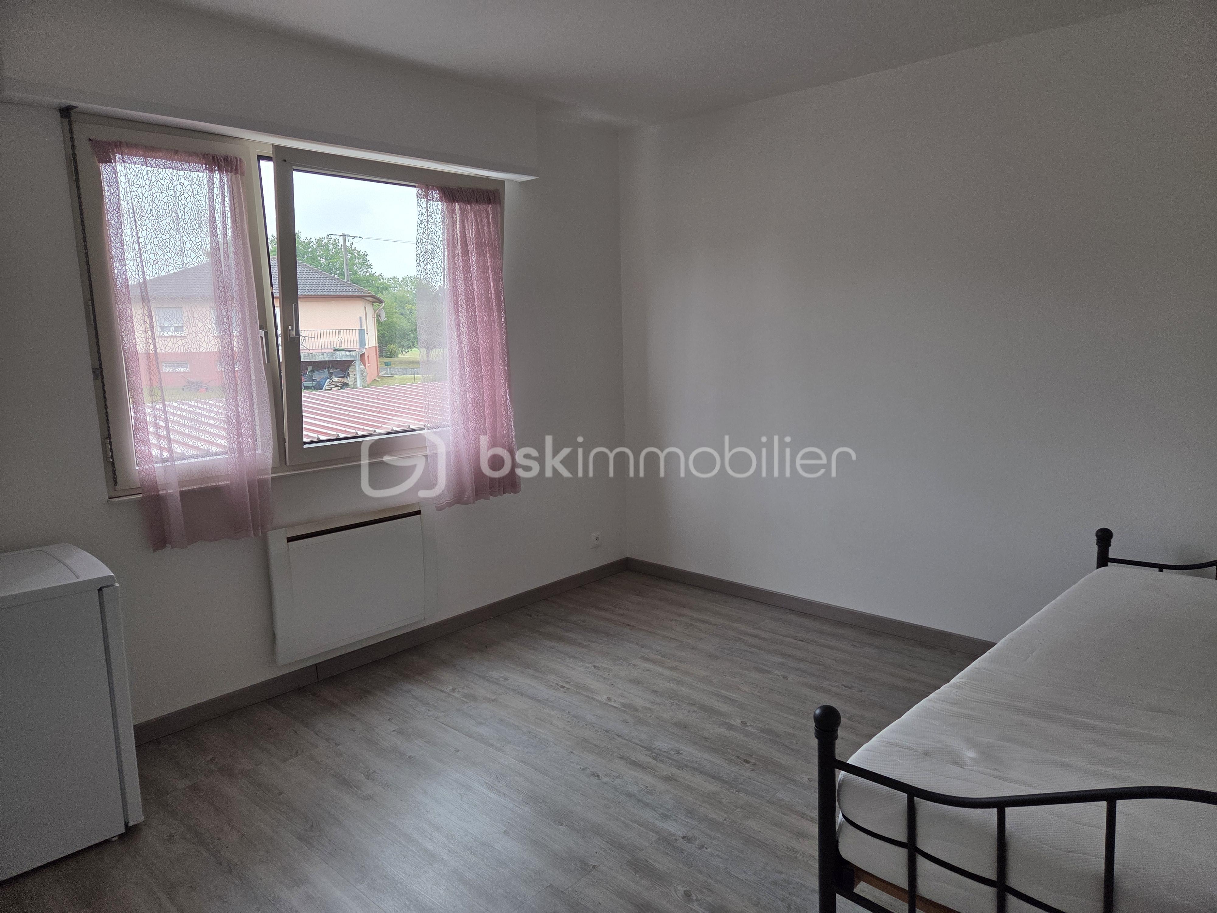 Studette de 22 m² - 1000003870.jpg