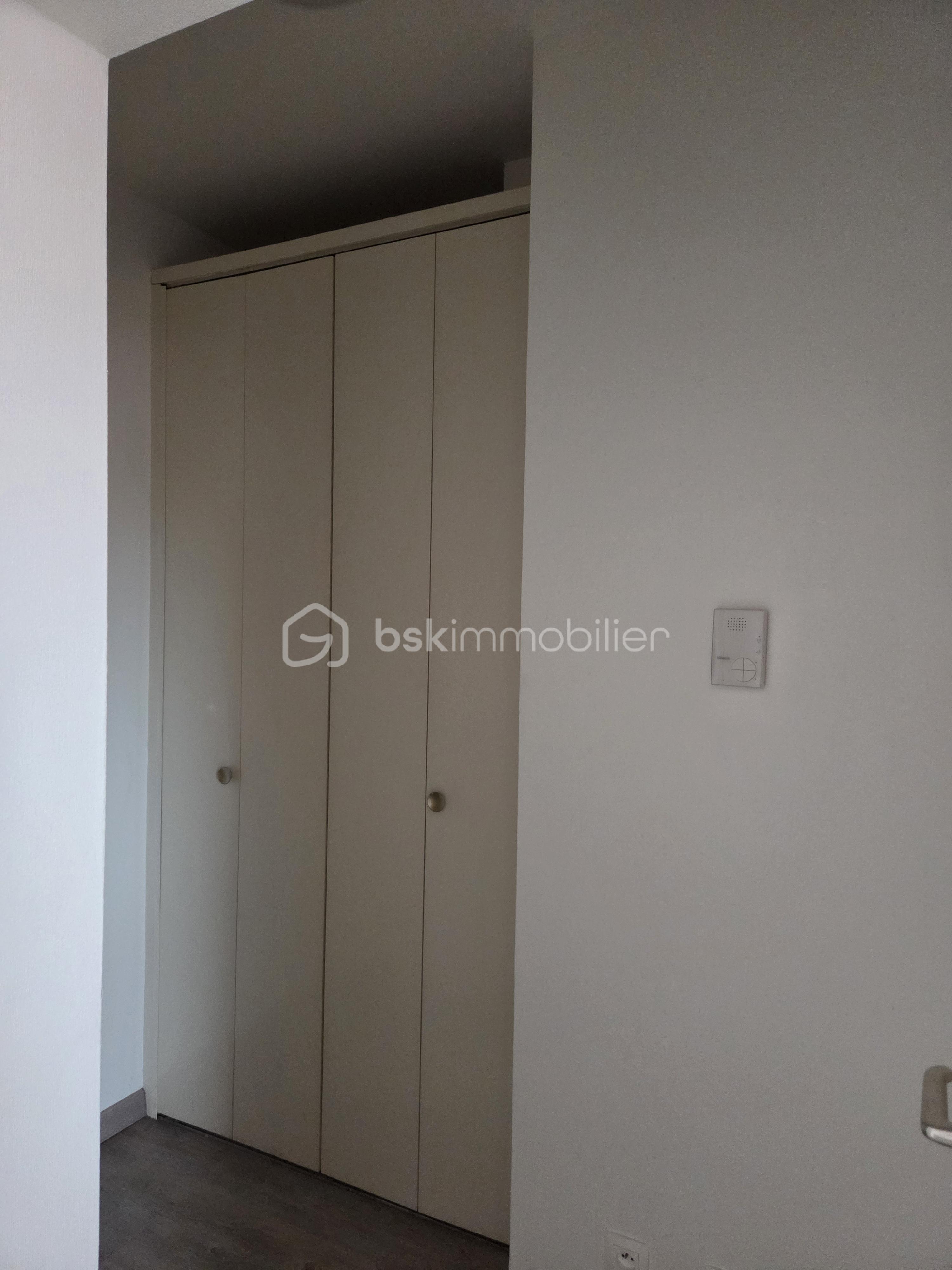 Studette de 22 m² - 1000003882.jpg