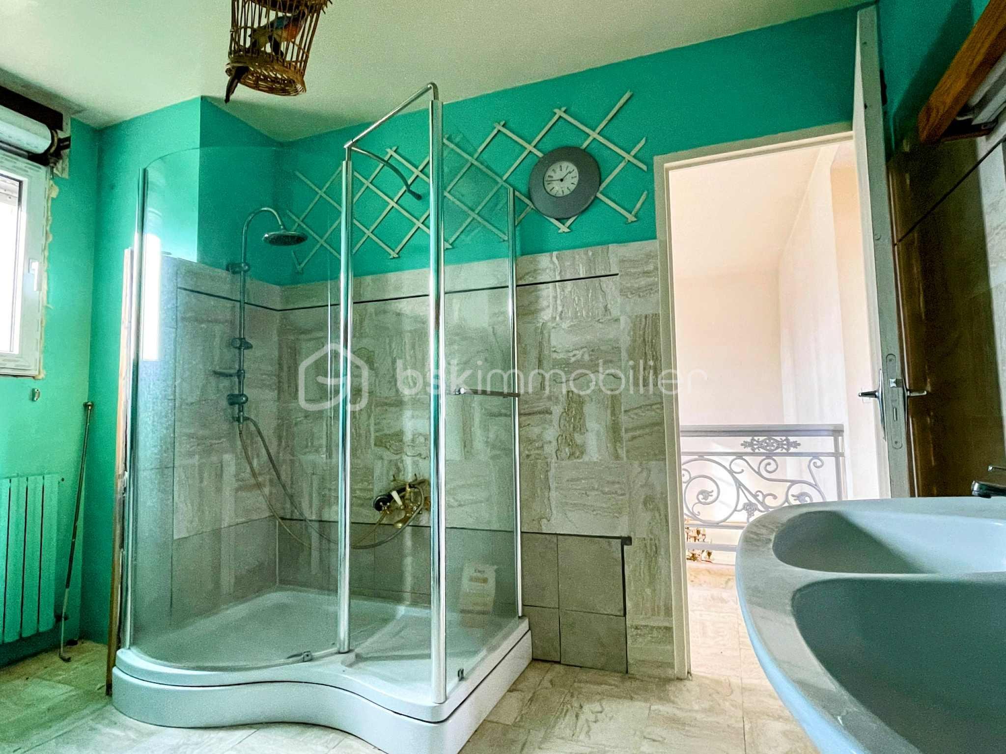 Maison traditionnelle de 170 m² - sde1.jpg