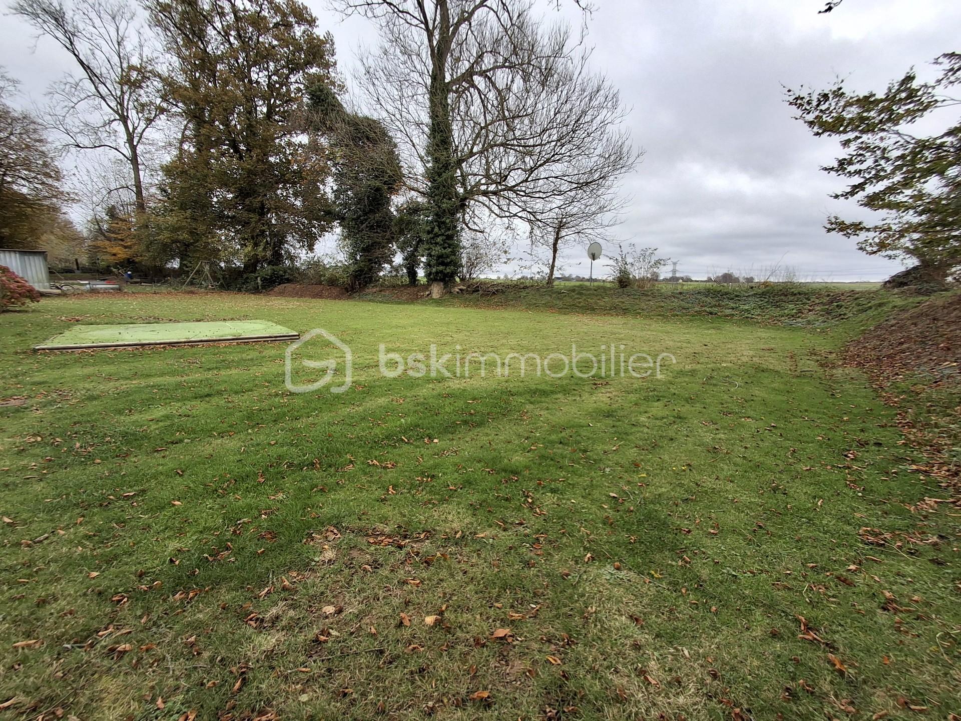 Maison de 114 m² - terrain paysage.jpg